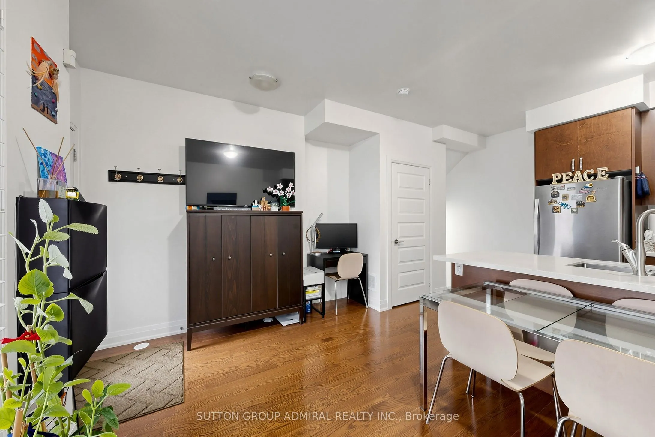 19 Eldora Avenue #41