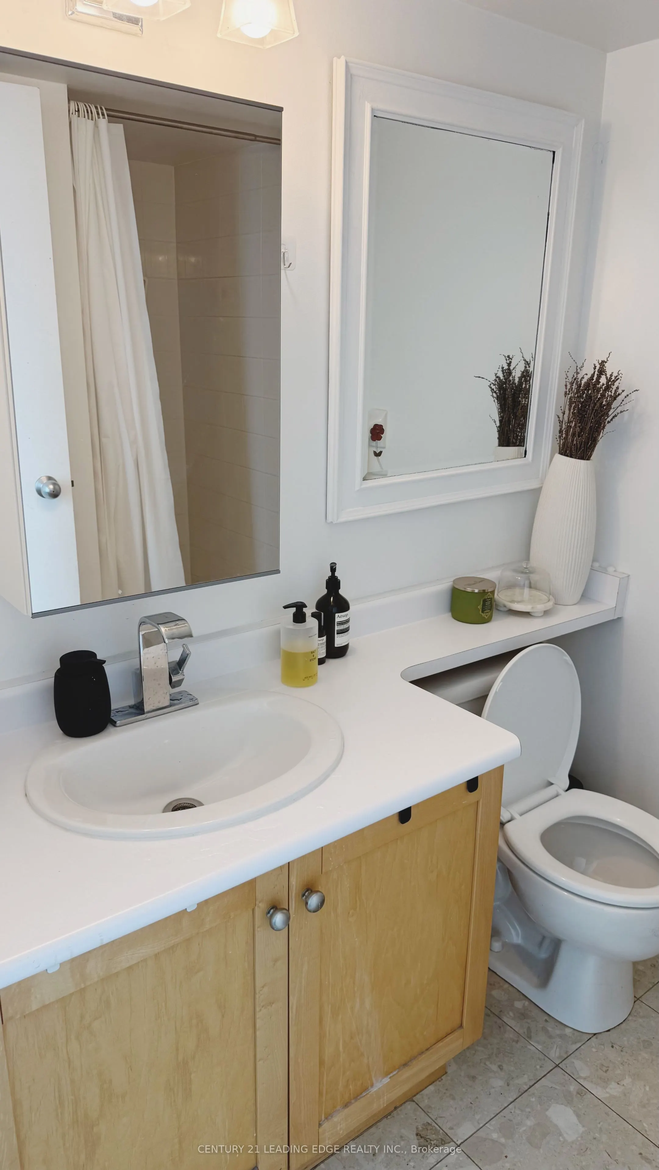 650 Queens Quay W #1821