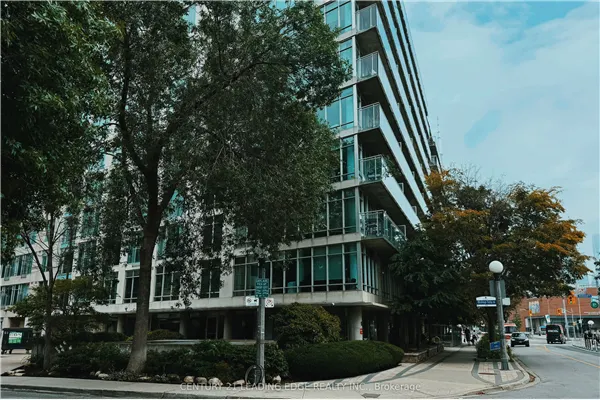 650 Queens Quay W #1821