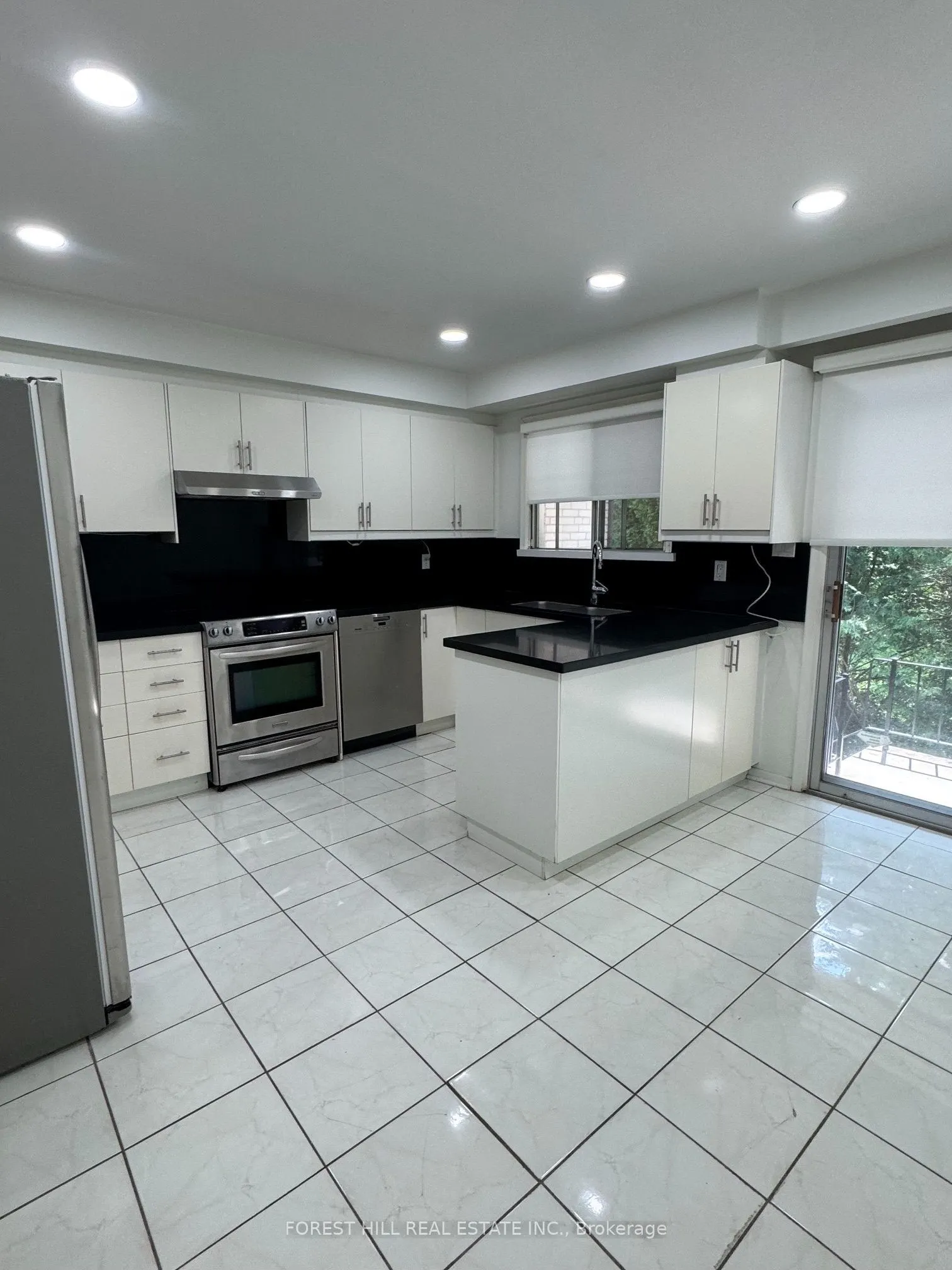 3 Tokay Court