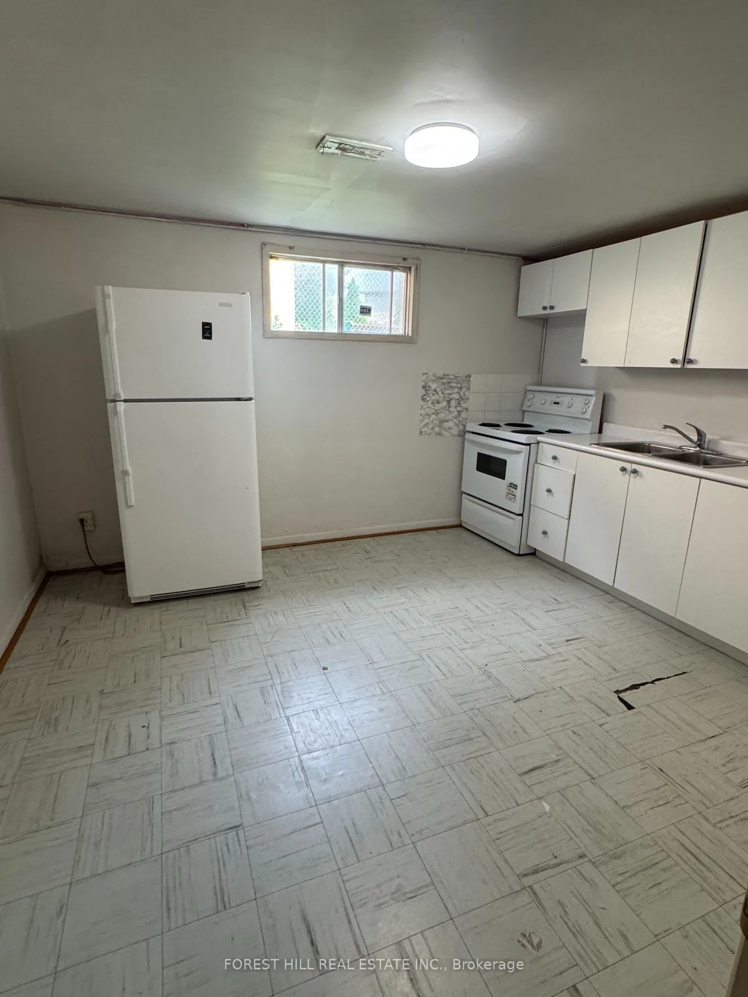 3 Tokay Court