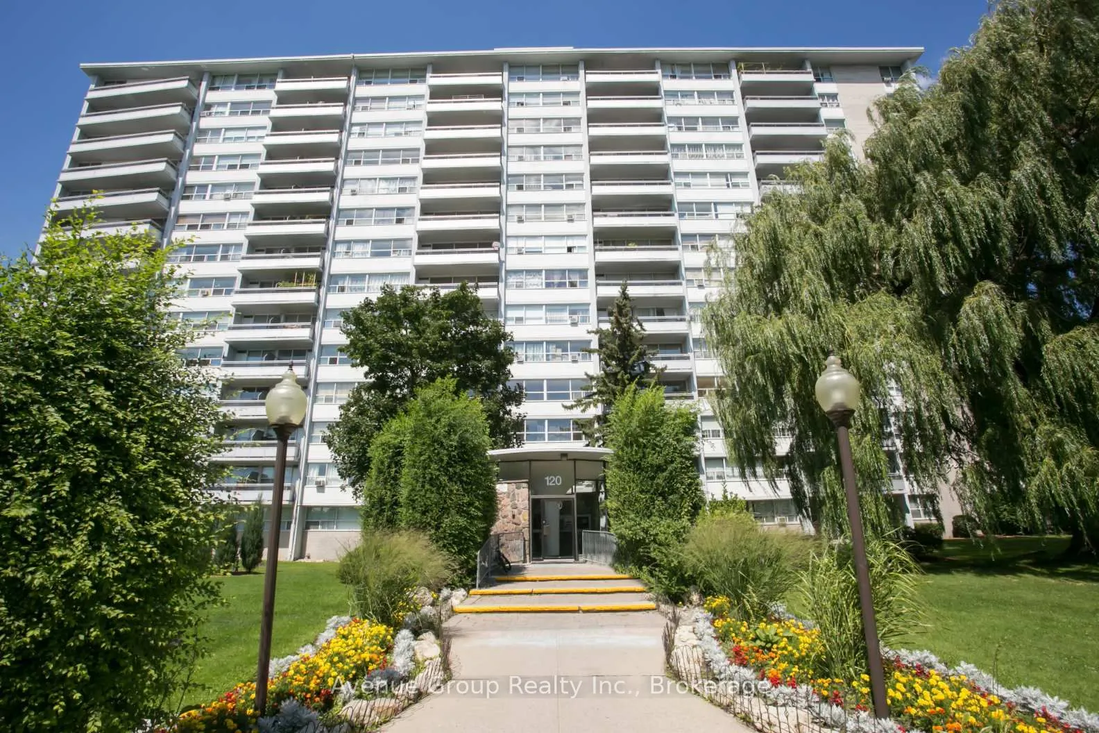 120 Shelborne Avenue #1501
