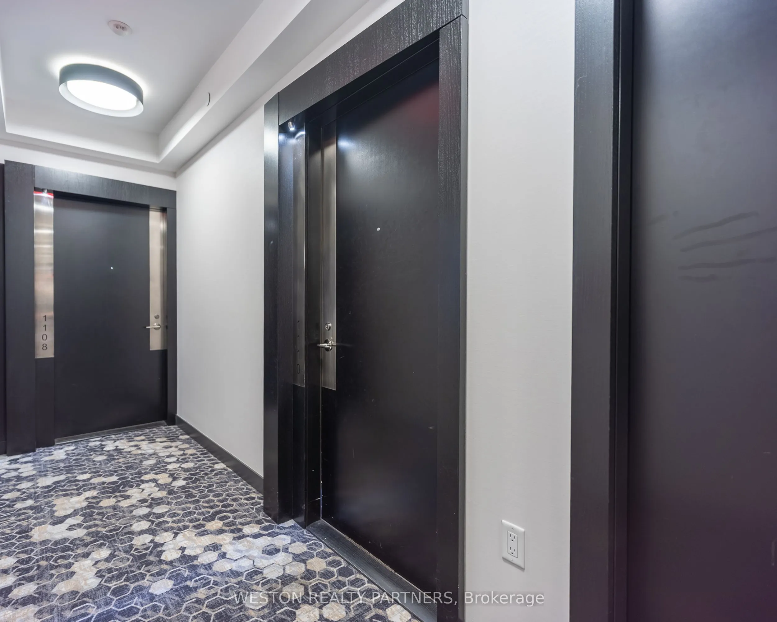 101 Erskine Avenue #1110