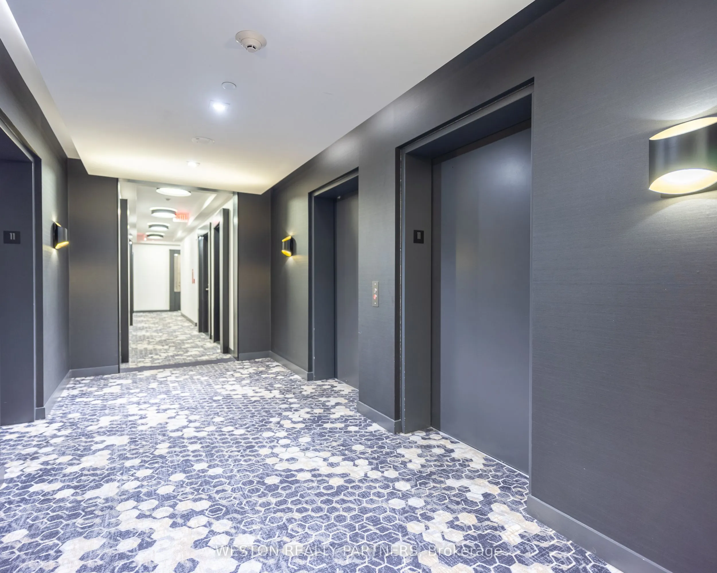 101 Erskine Avenue #1110