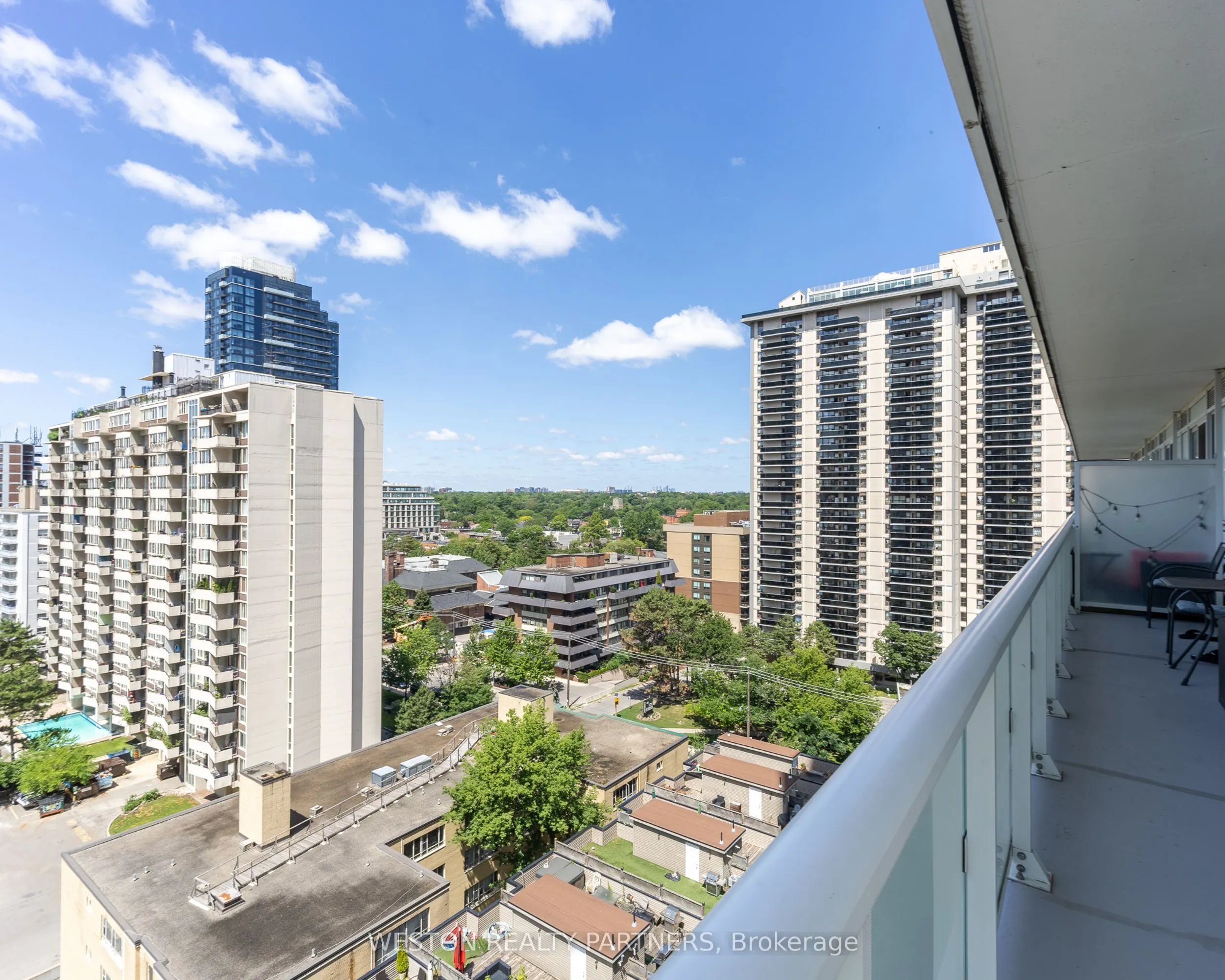 101 Erskine Avenue #1110