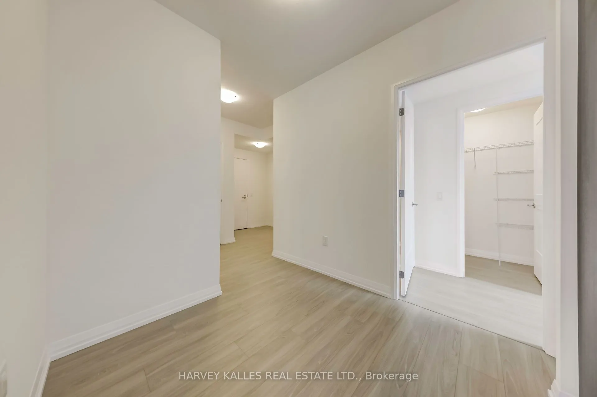 25 Holly Street #PH03