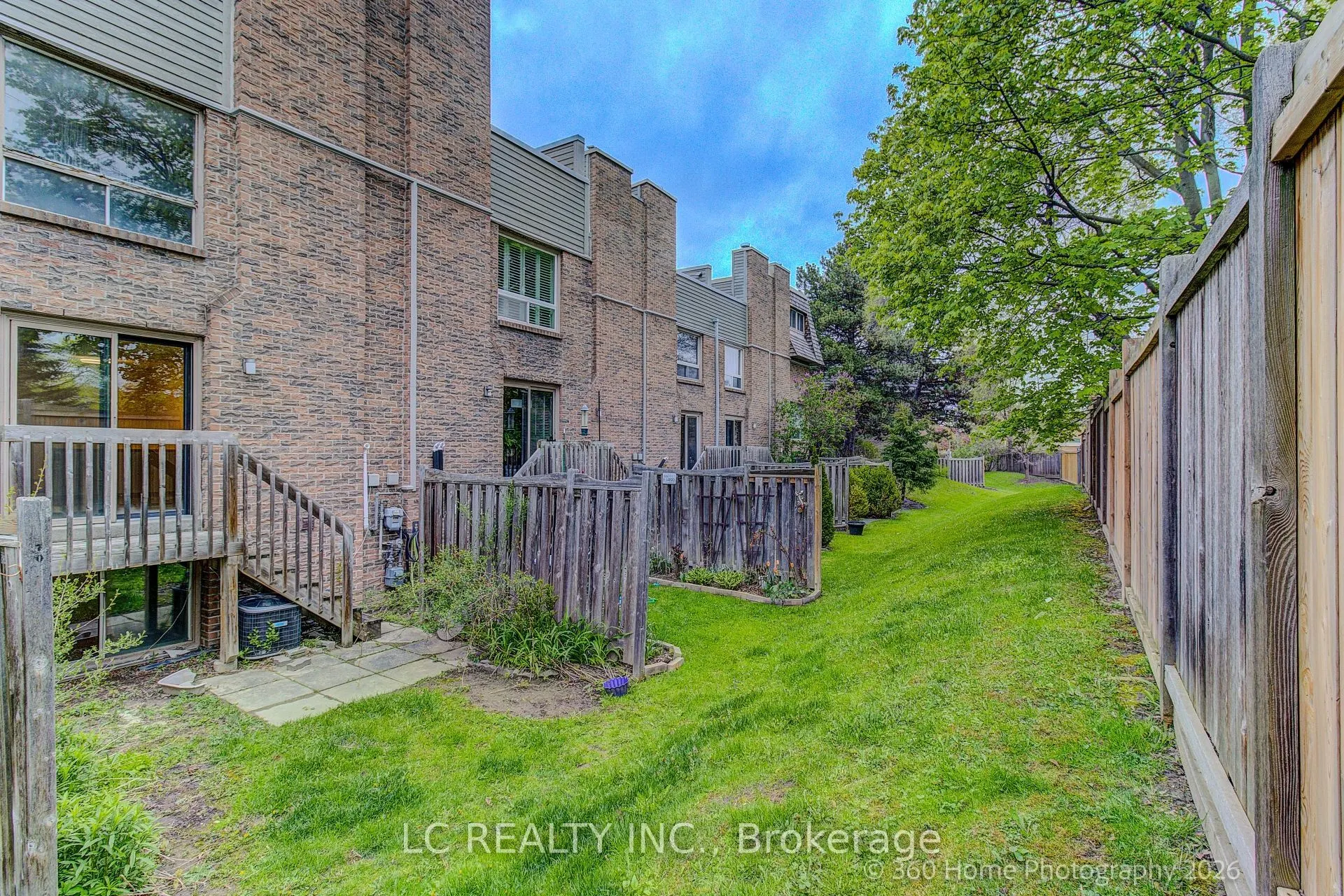 70 Dutch myrtle Way #29