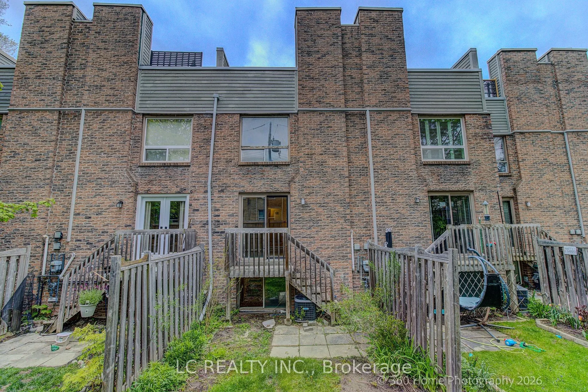 70 Dutch myrtle Way #29