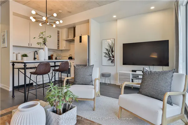461 Adelaide Street W #434