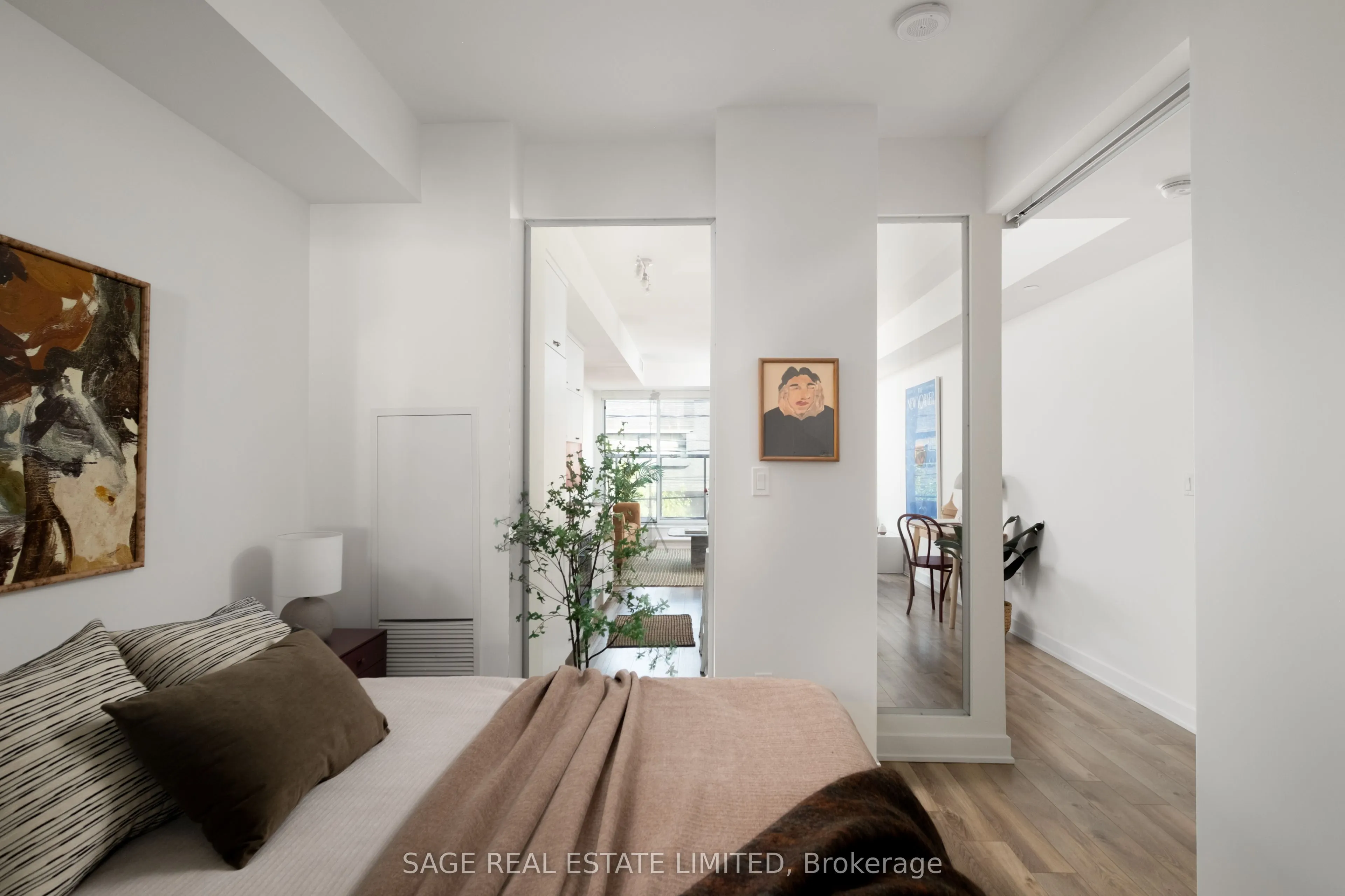 106 Dovercourt Road #214