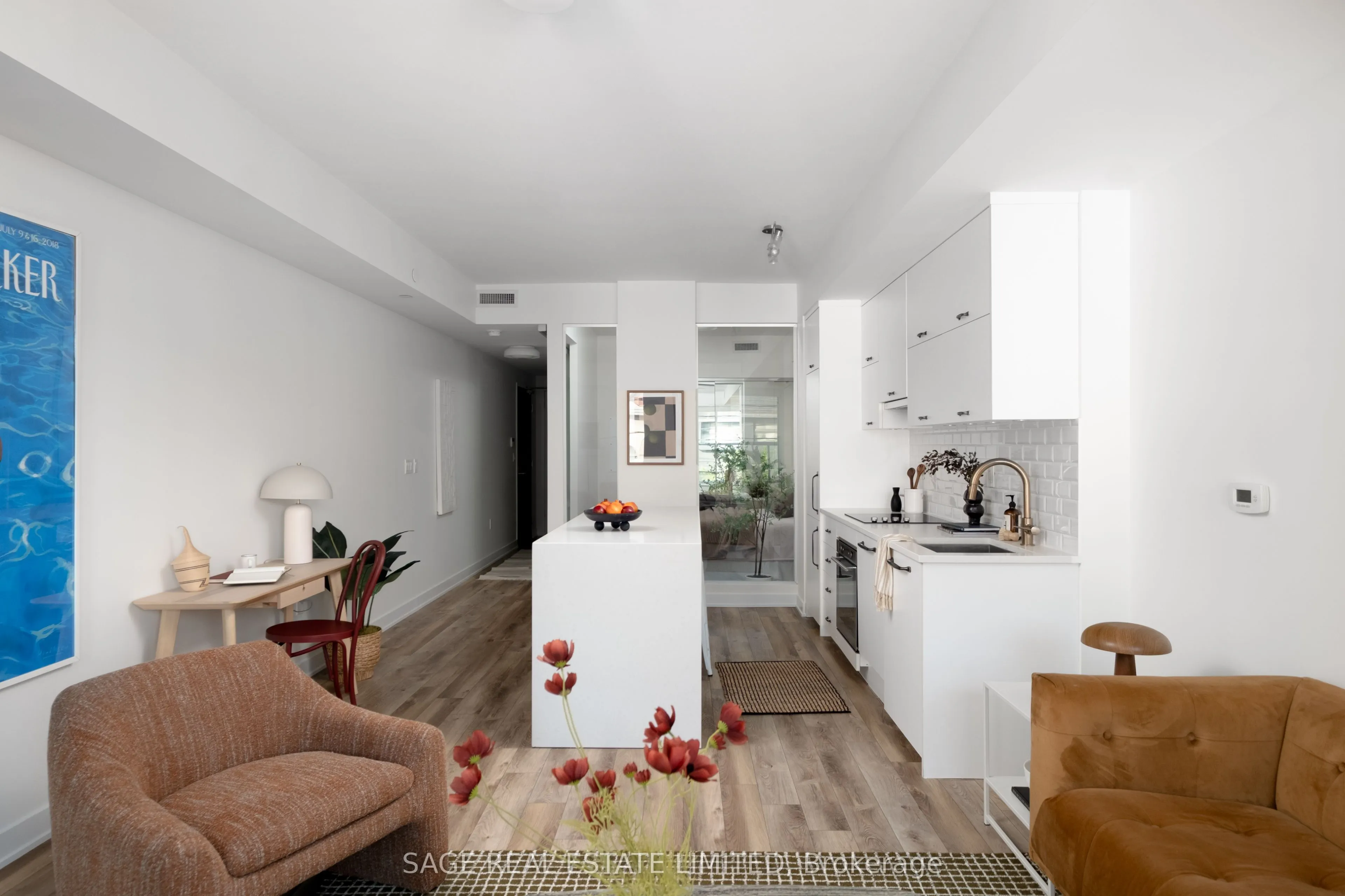 106 Dovercourt Road #214