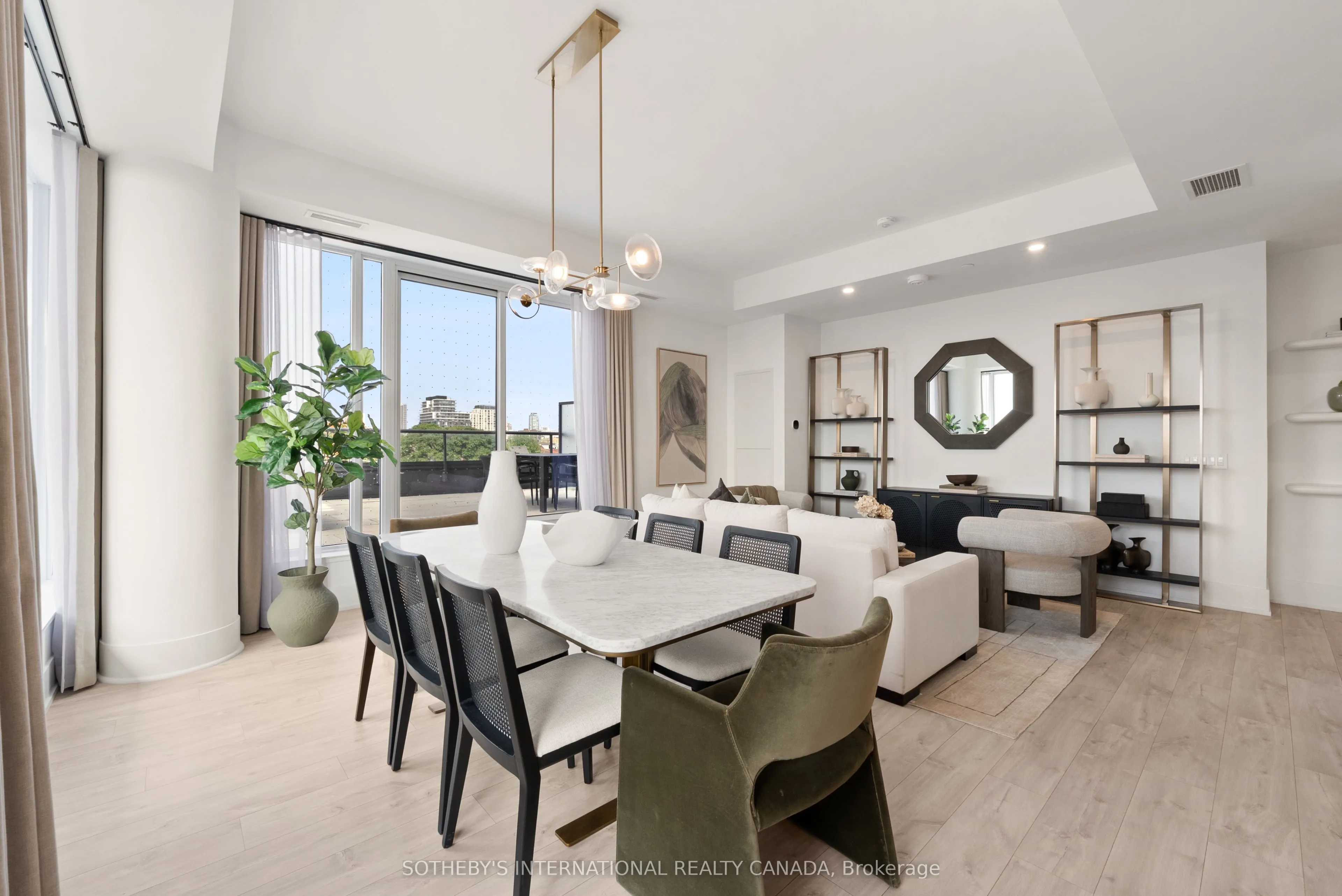 115 Denison Avenue #512