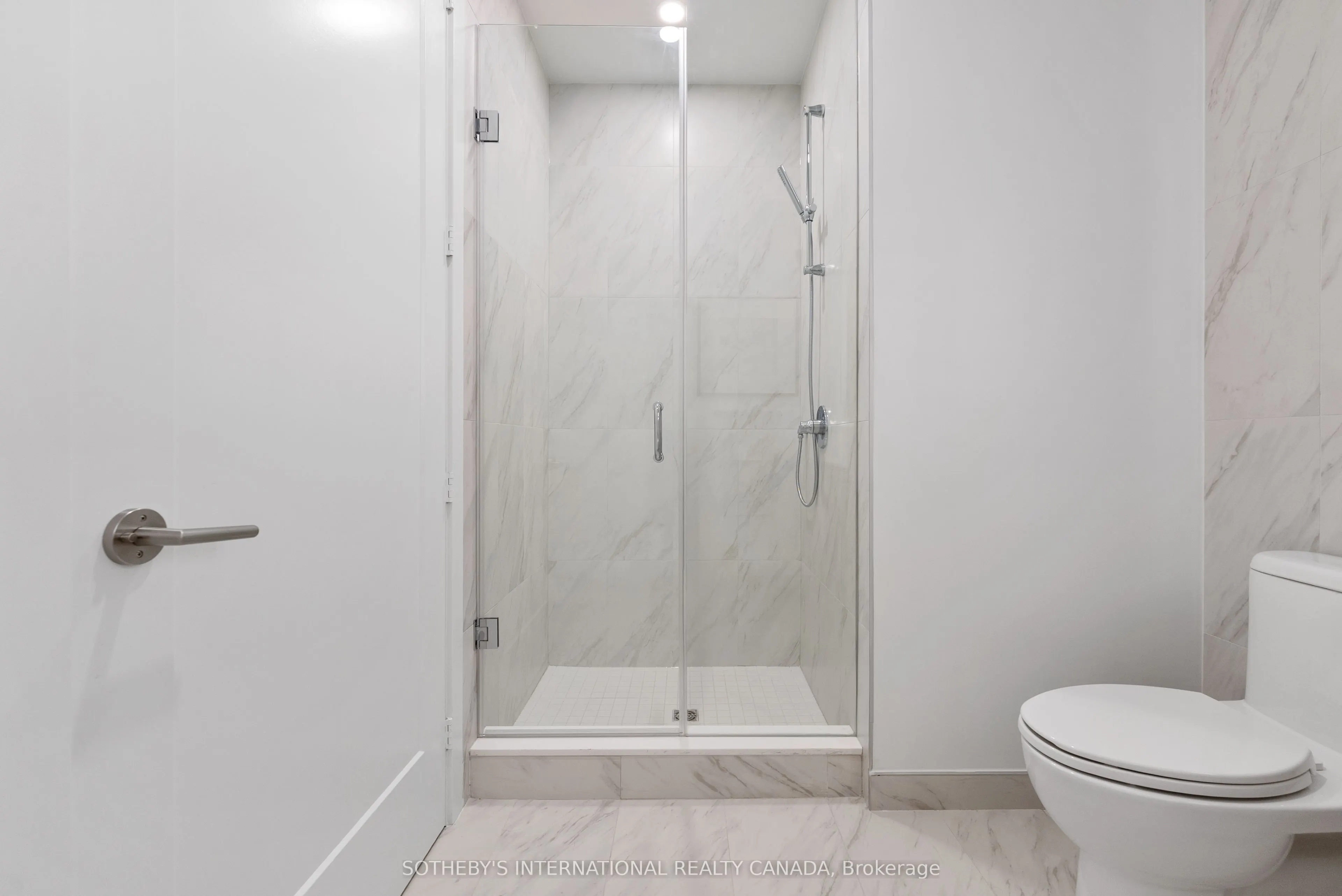 115 Denison Avenue #512