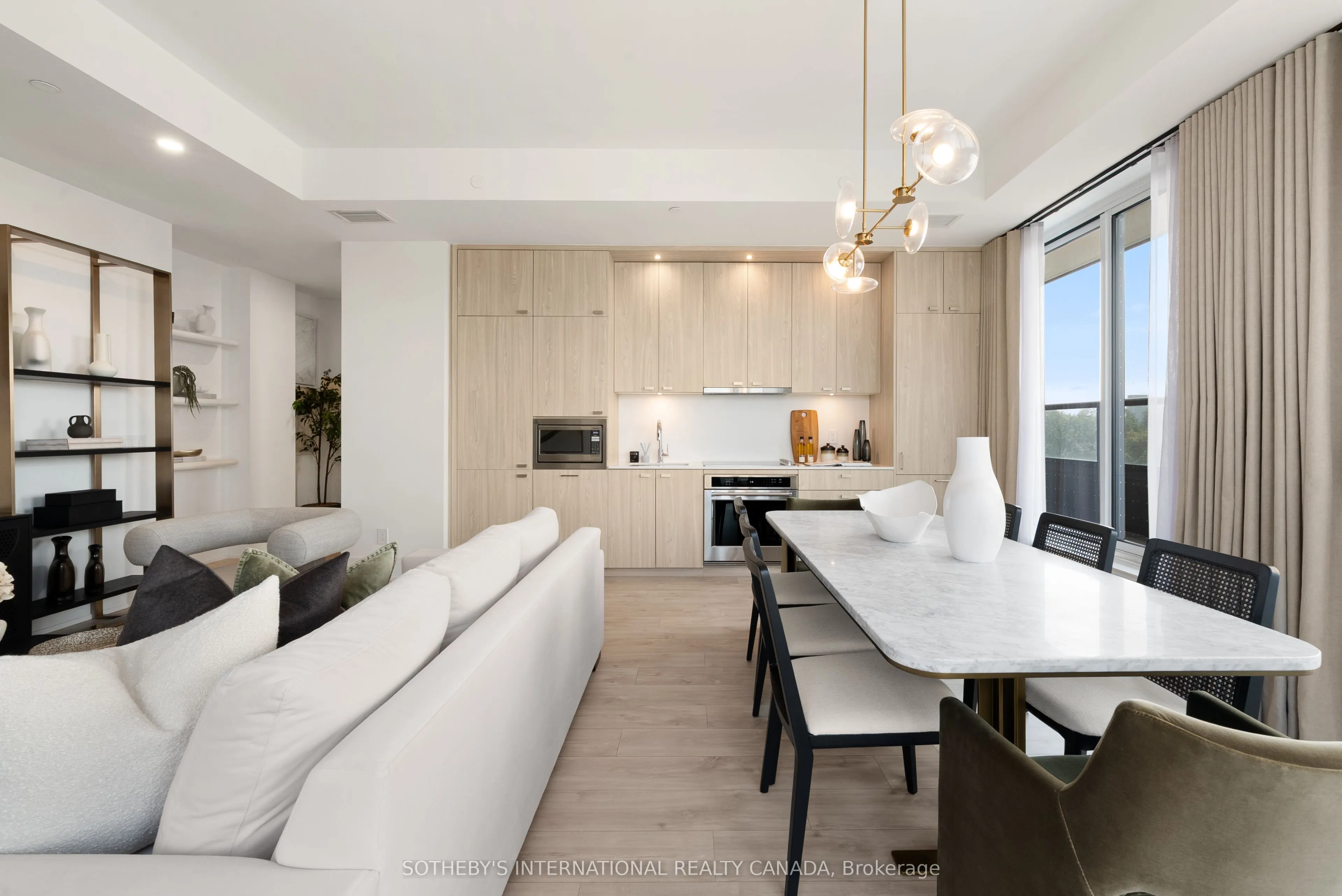 115 Denison Avenue #512