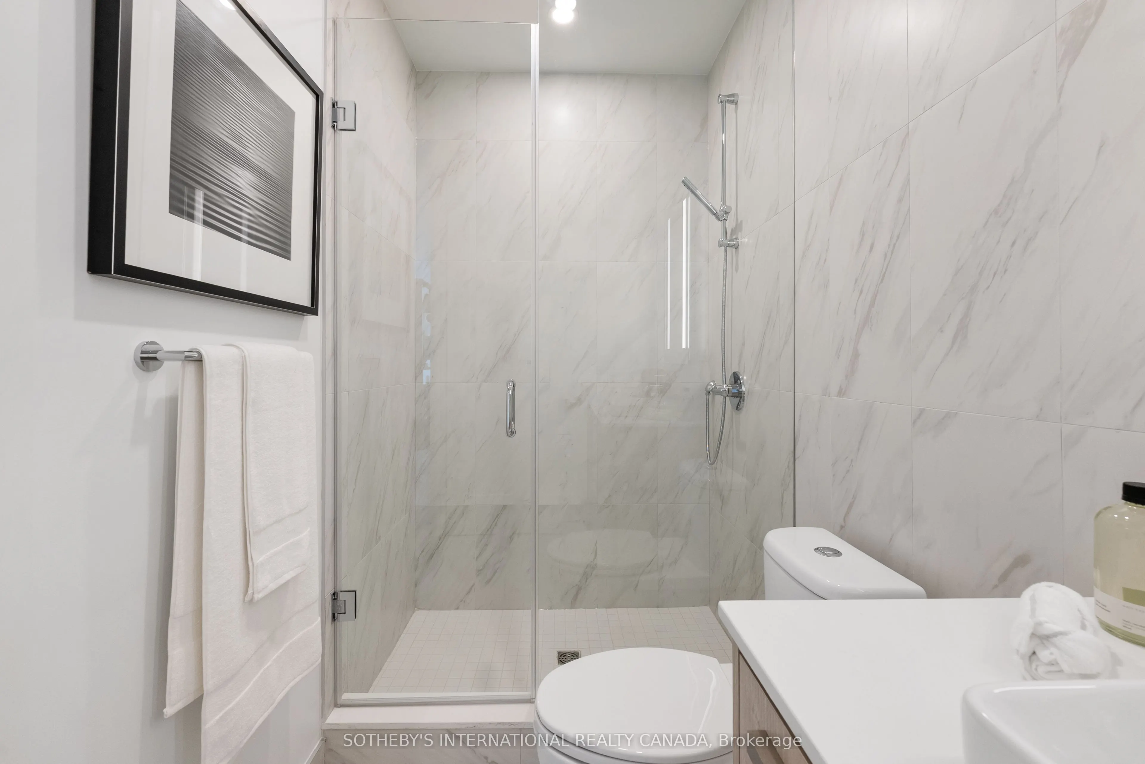 115 Denison Avenue #512