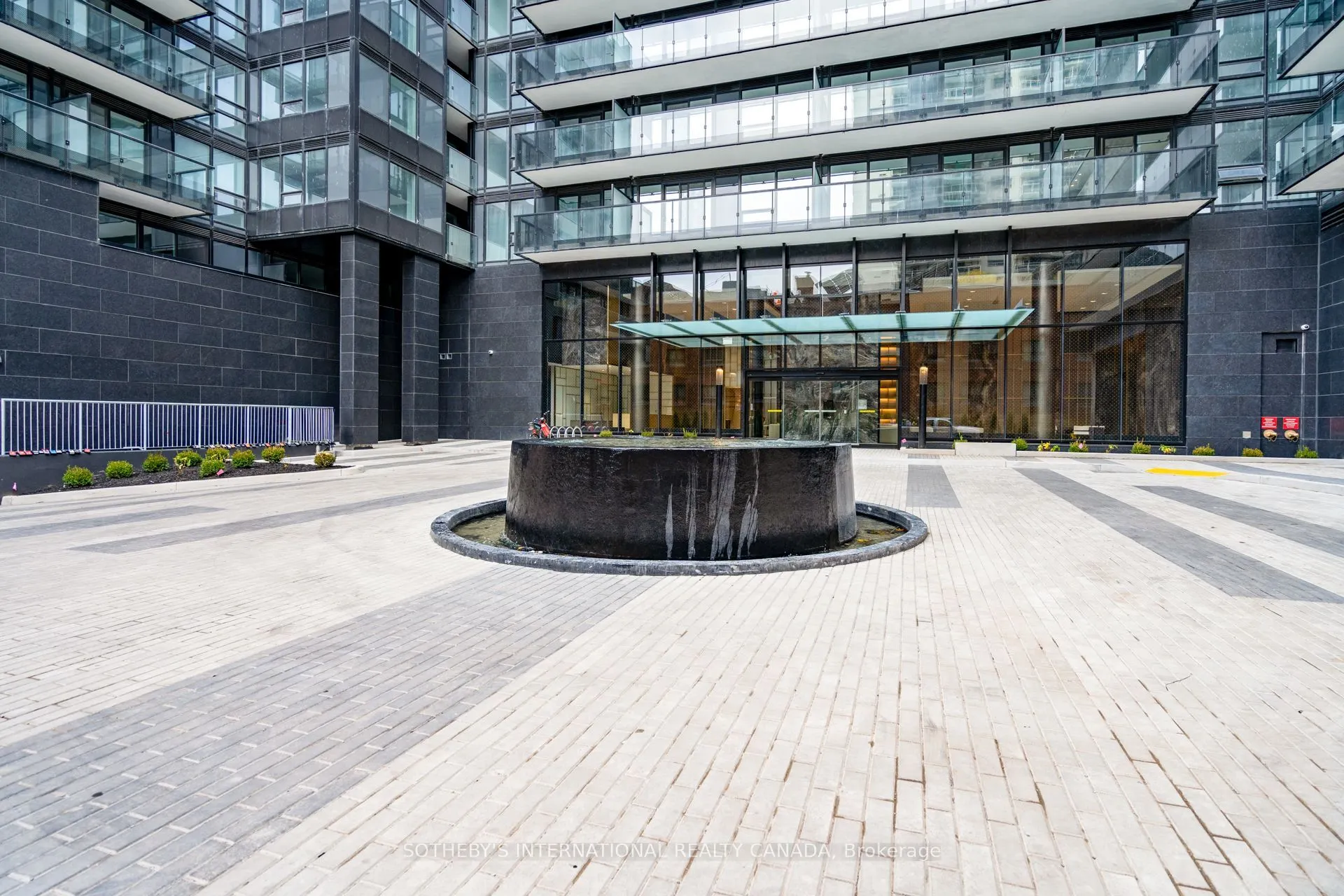 117 Broadway Avenue #407