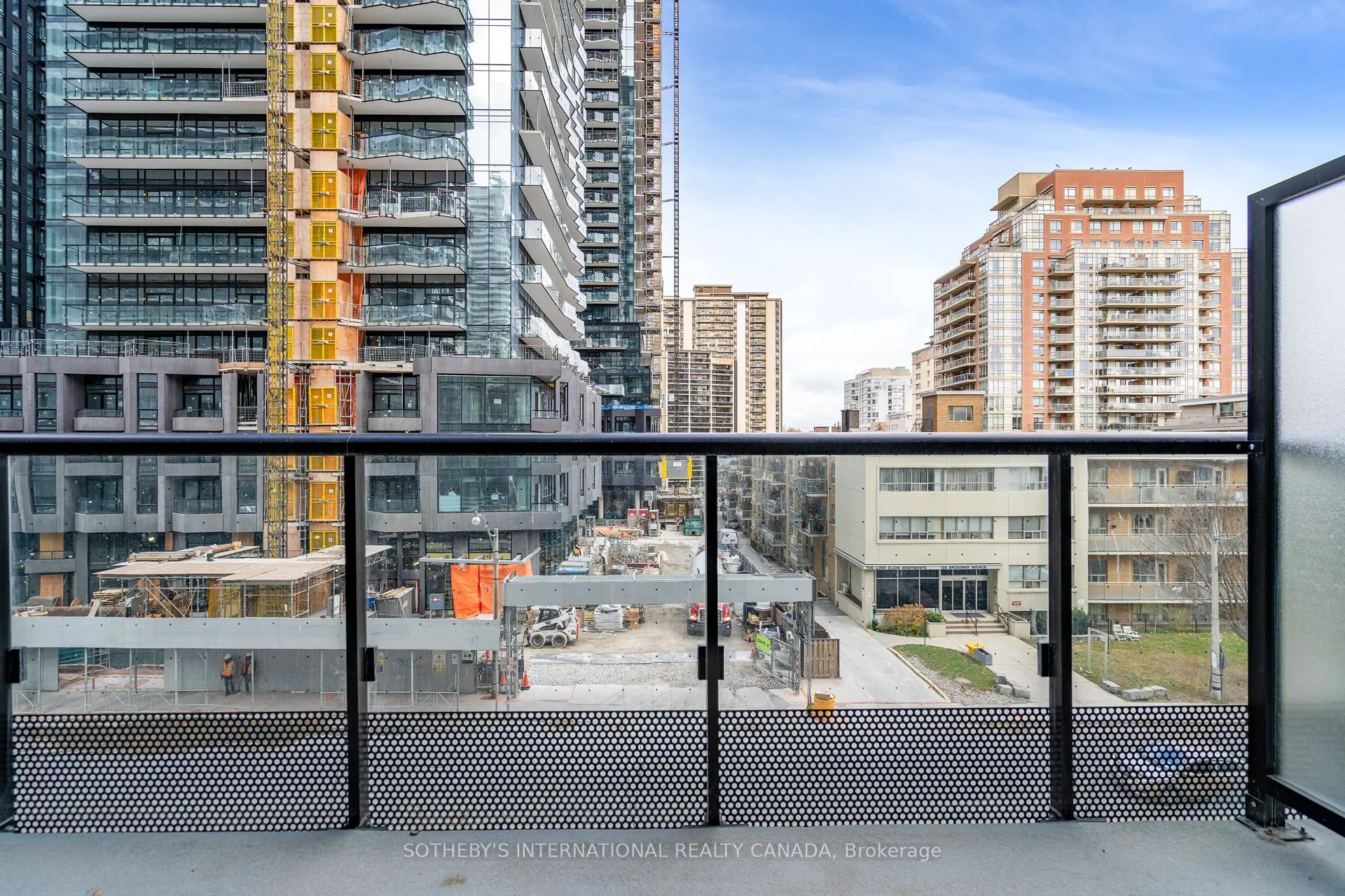 117 Broadway Avenue #407