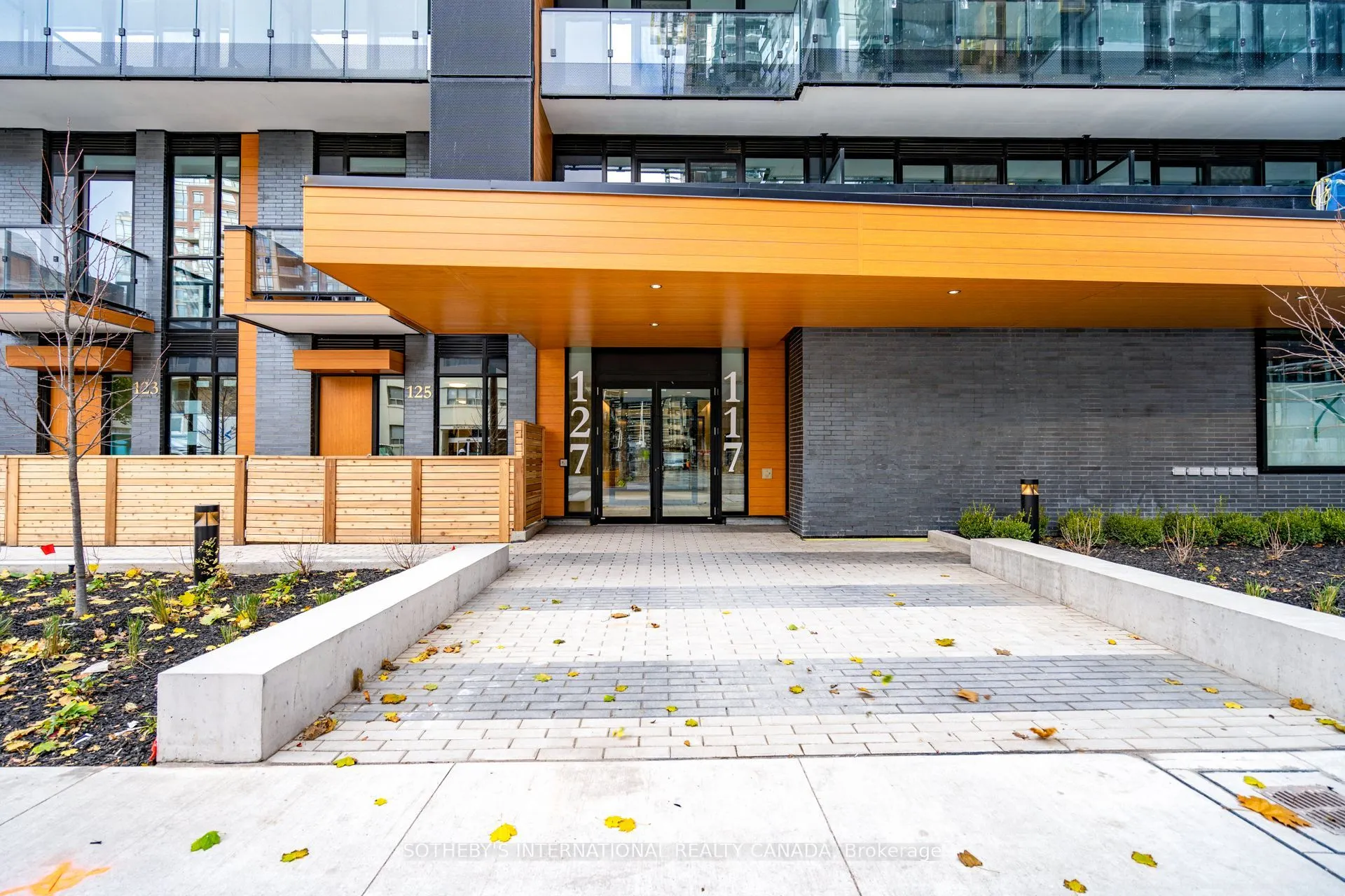 117 Broadway Avenue #407