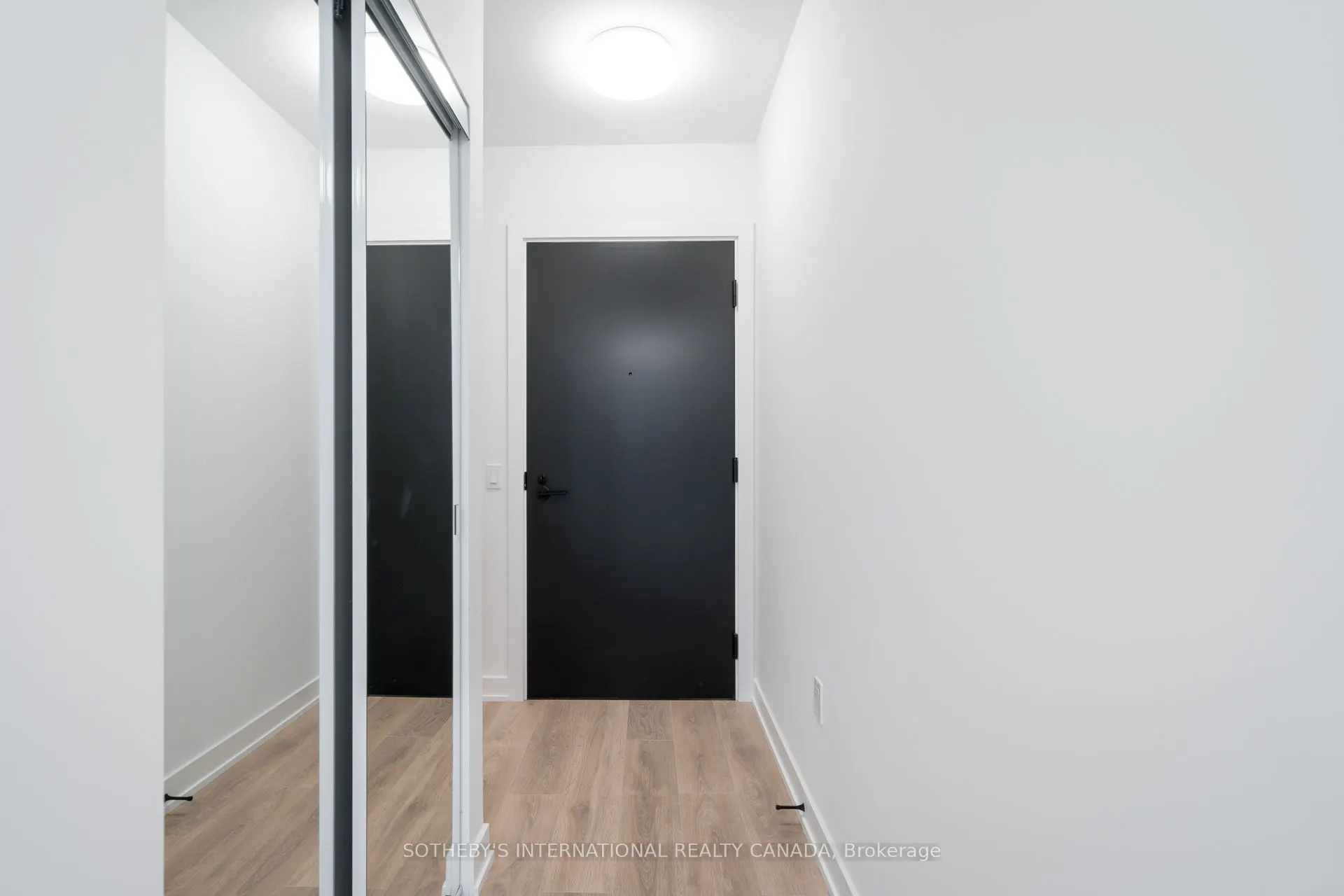 117 Broadway Avenue #407