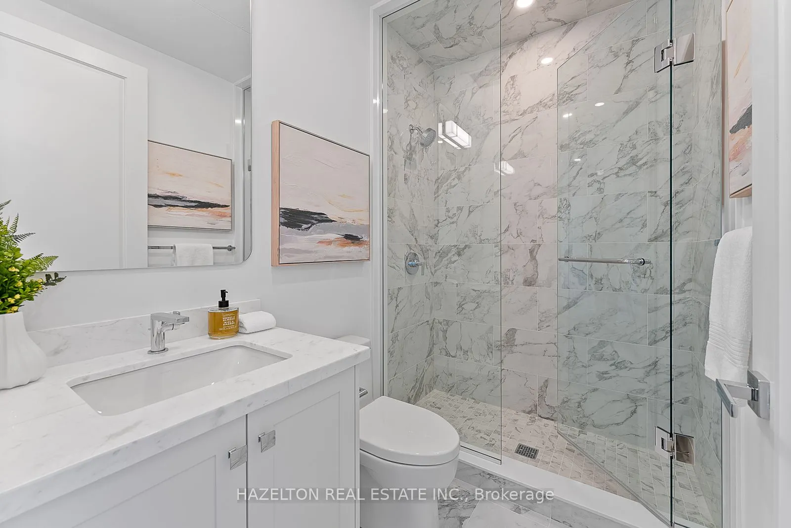 128 Hazelton Avenue #802