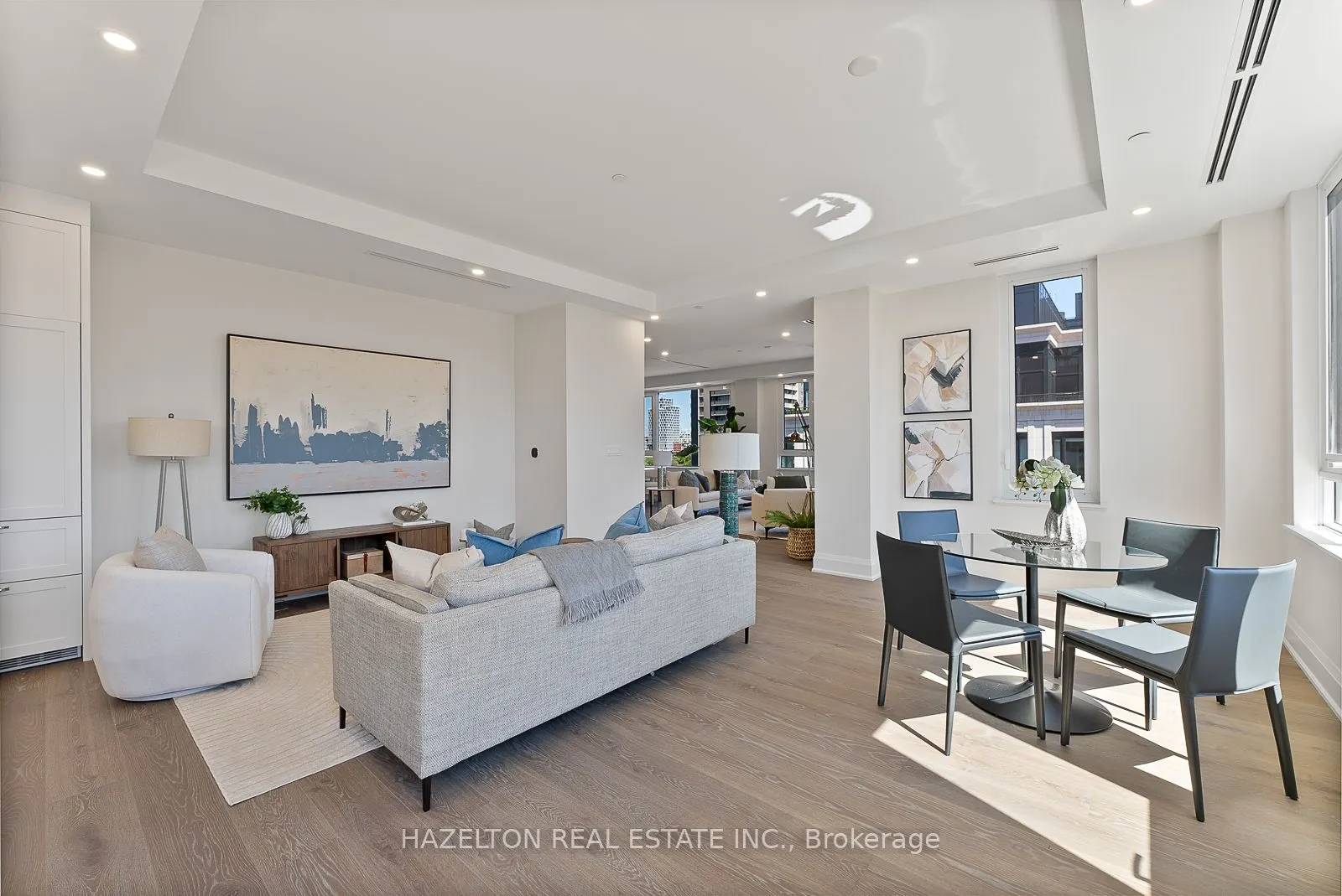 128 Hazelton Avenue #802