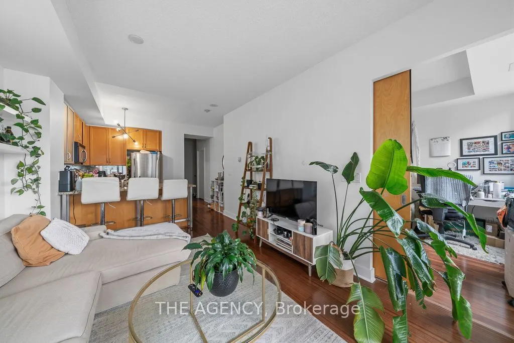 438 King Street W #1314