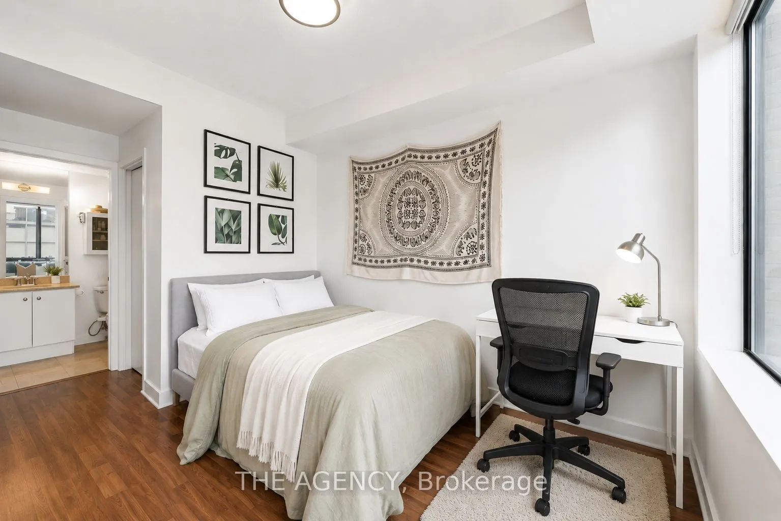 438 King Street W #1314