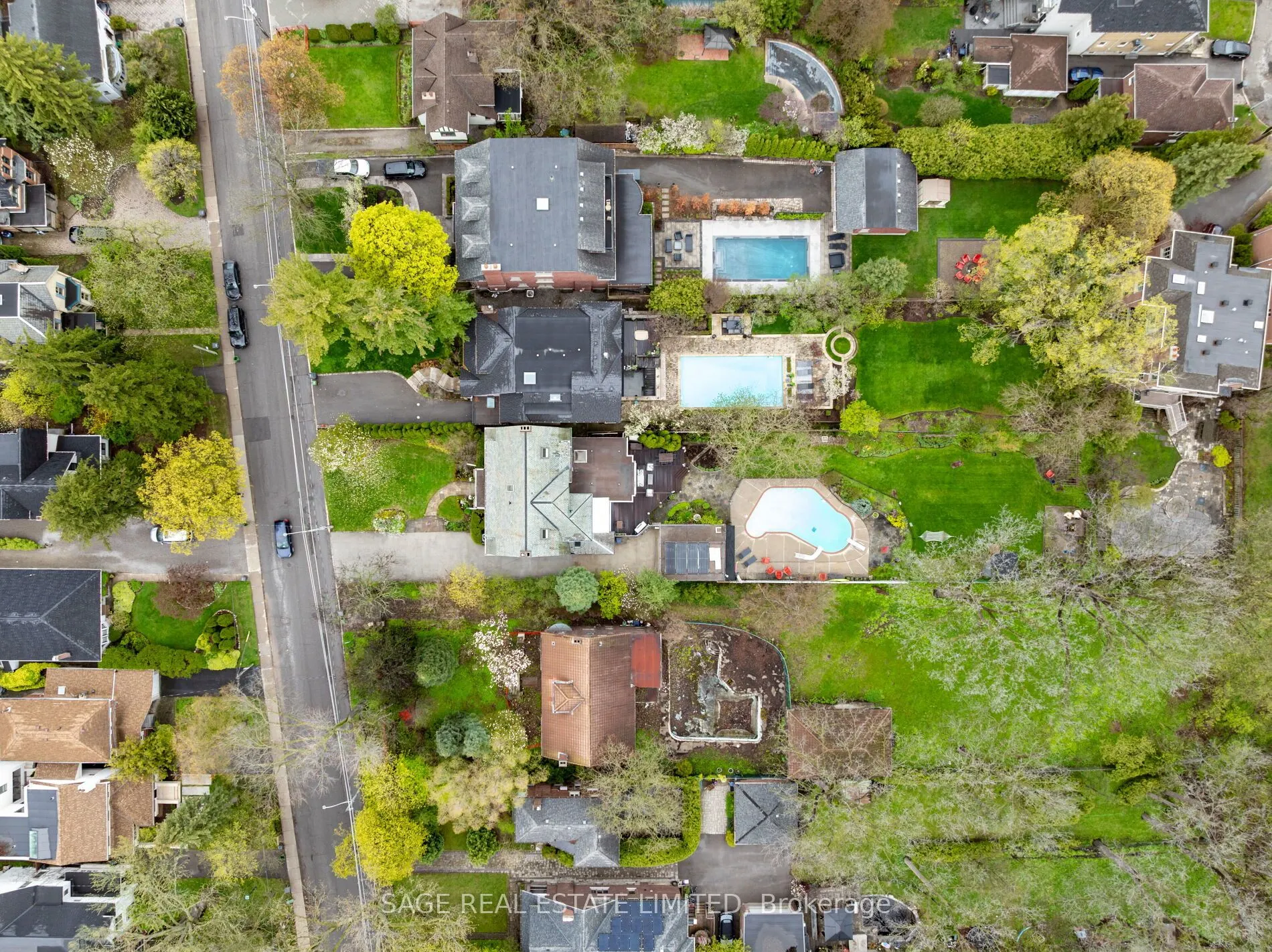 124 Blythwood Road