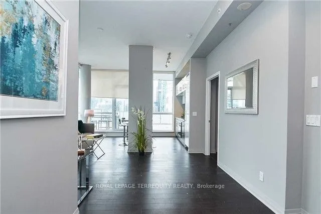 8 Mercer Street #3101