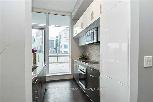 8 Mercer Street #3101