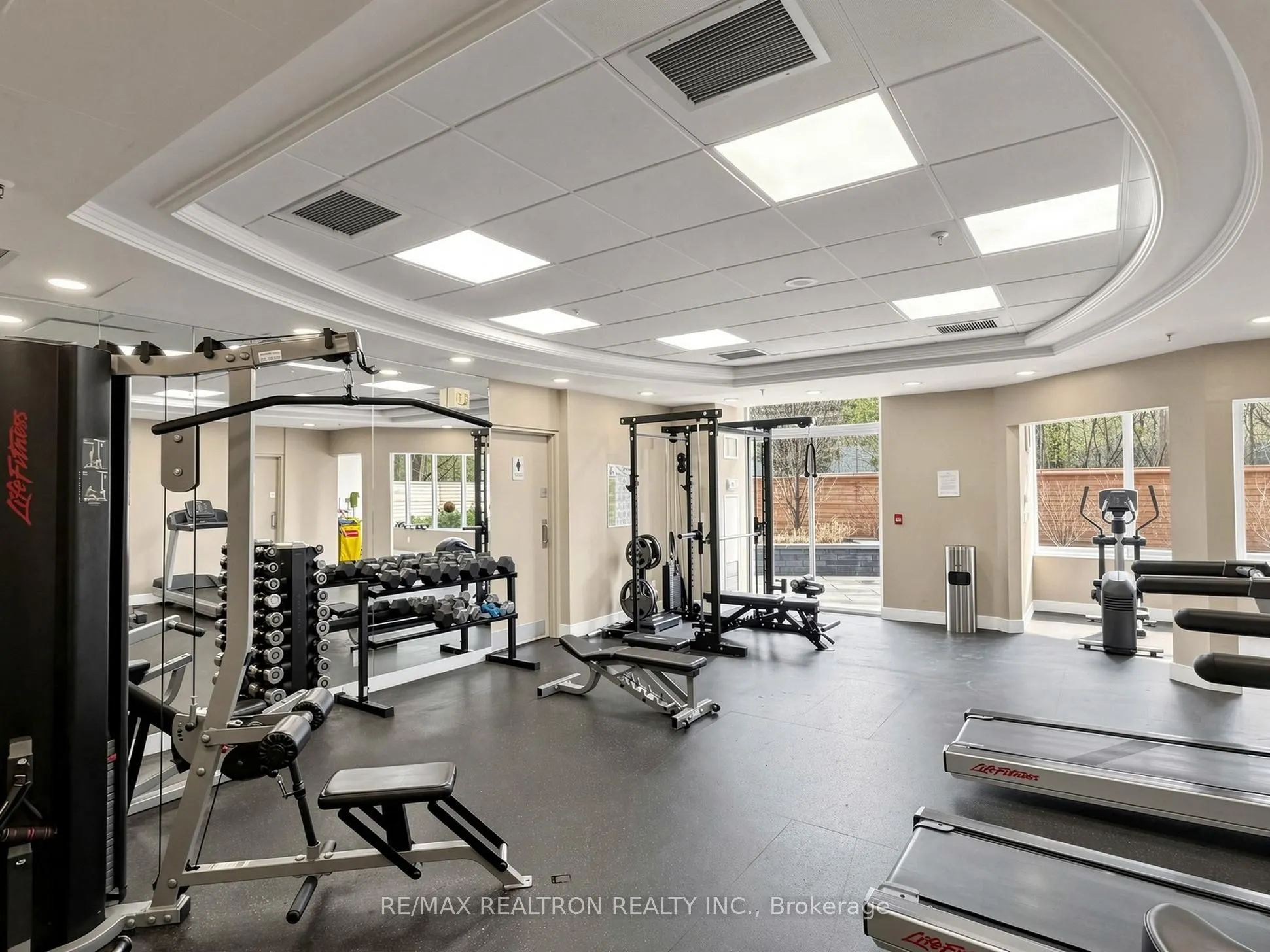 16 Dallimore Circle #414