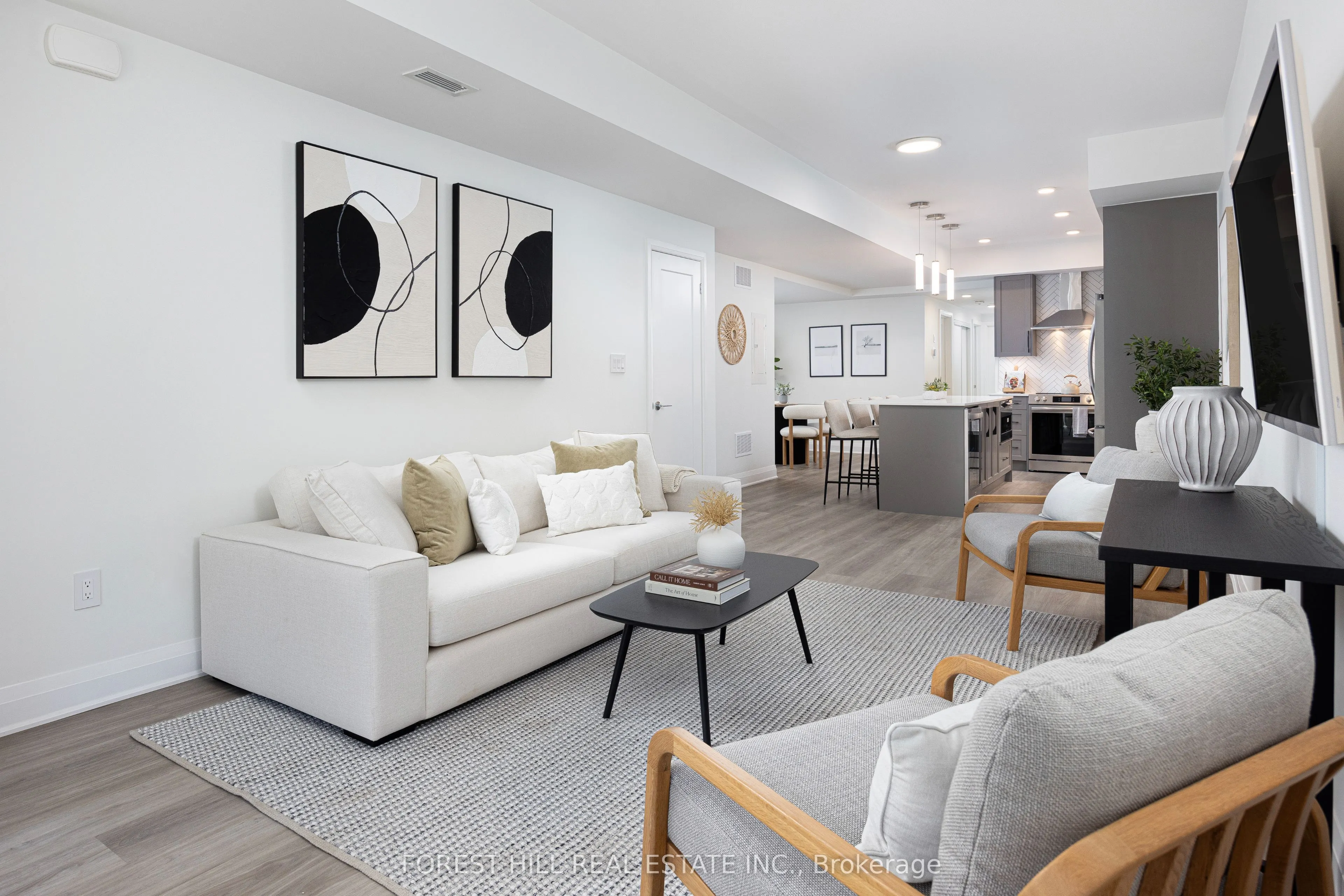 600 Brookdale Avenue #1