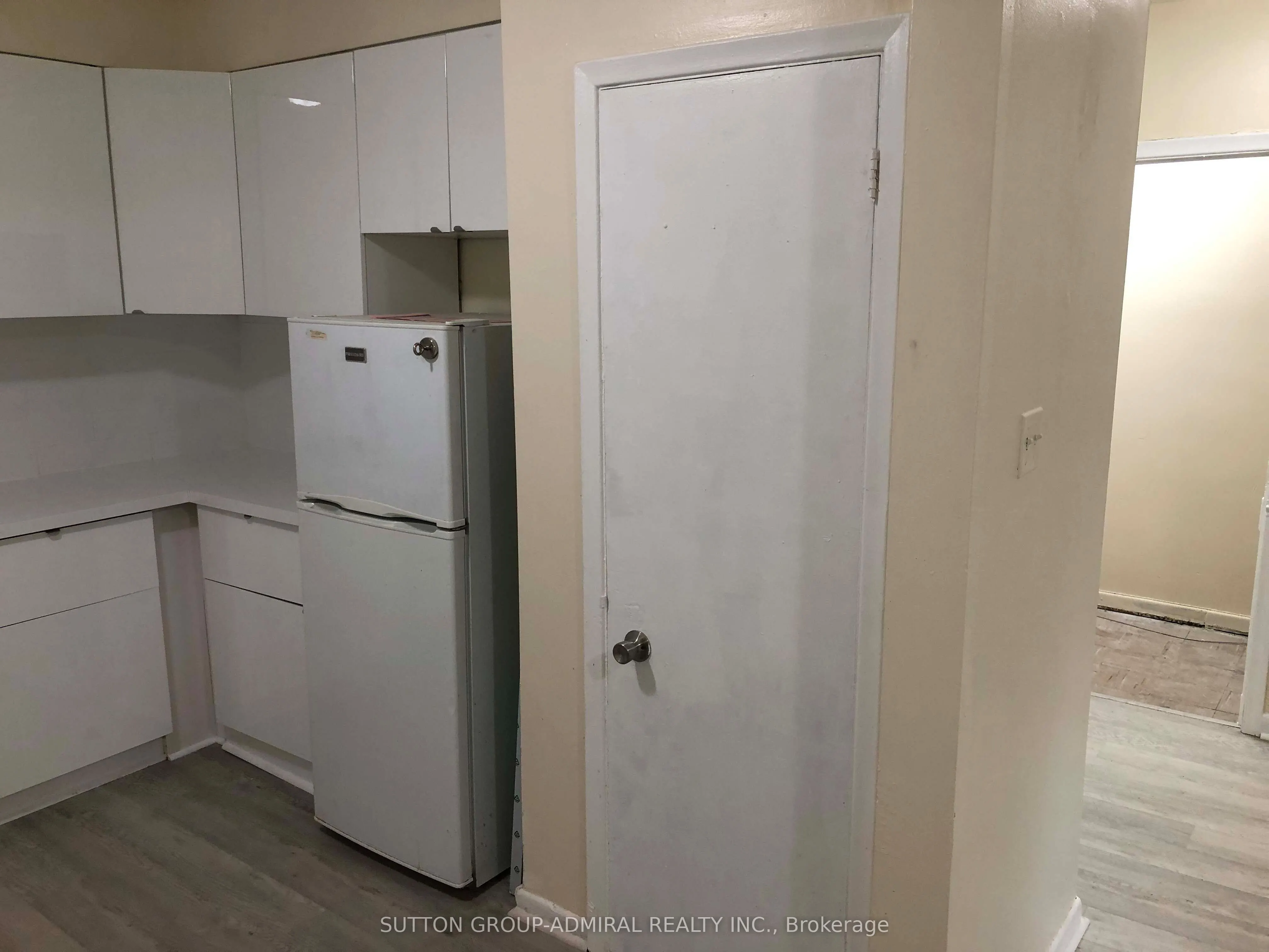 2839 Bathurst Street #1