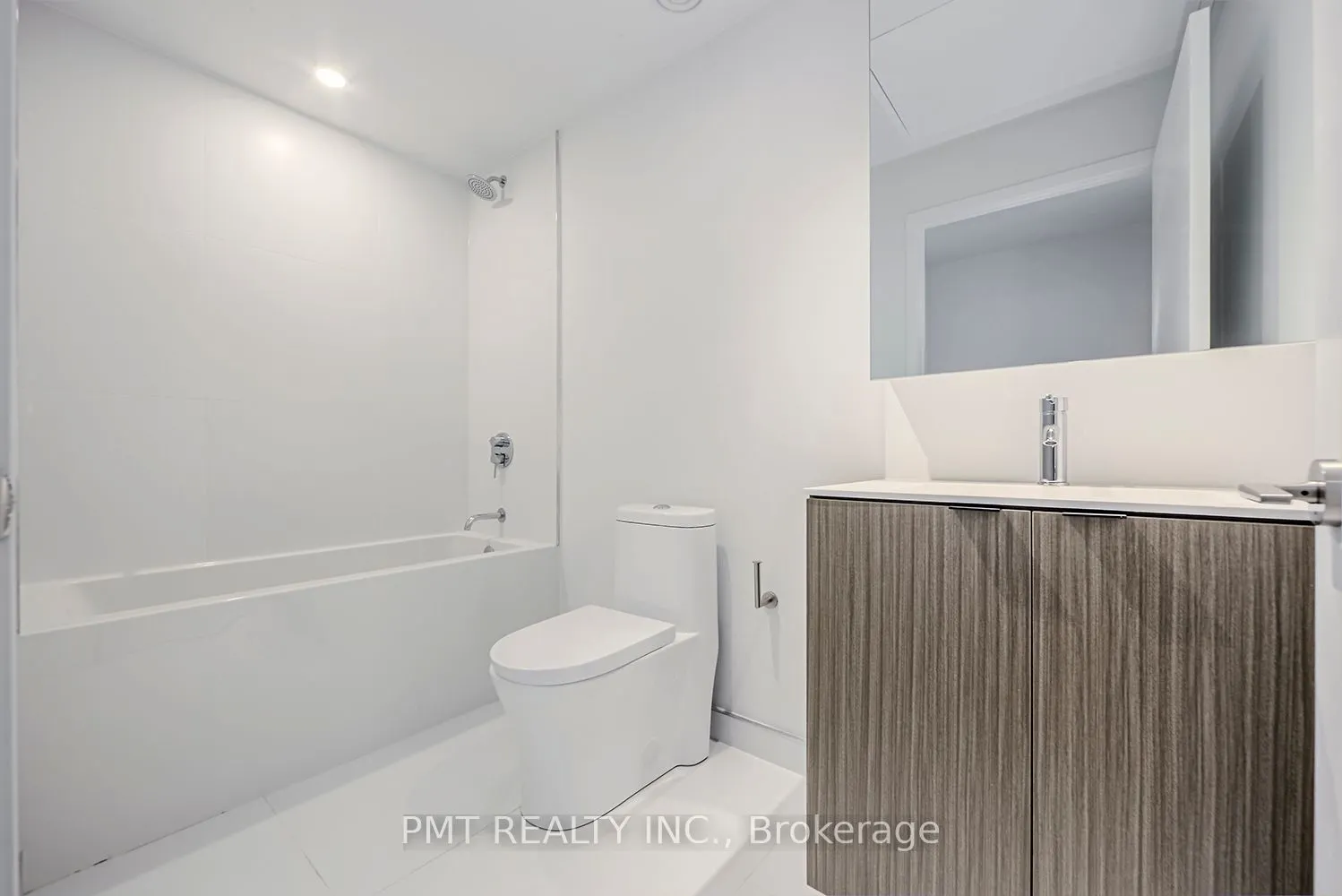 20 Edward Street #1901