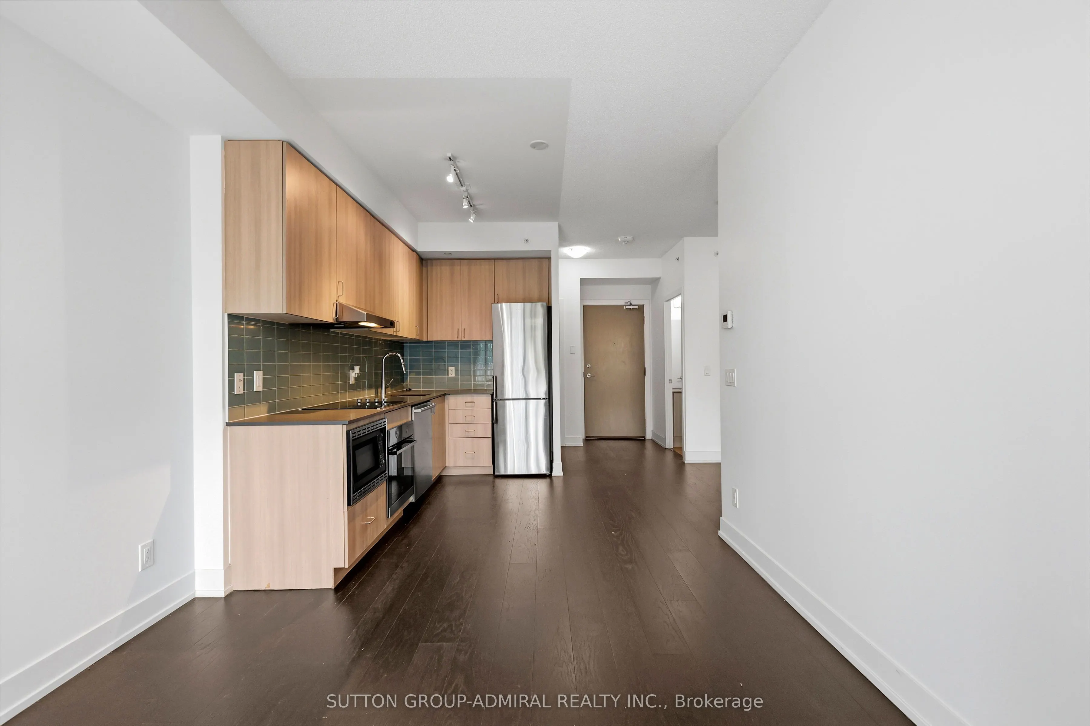 7 Kenaston Gardens #124