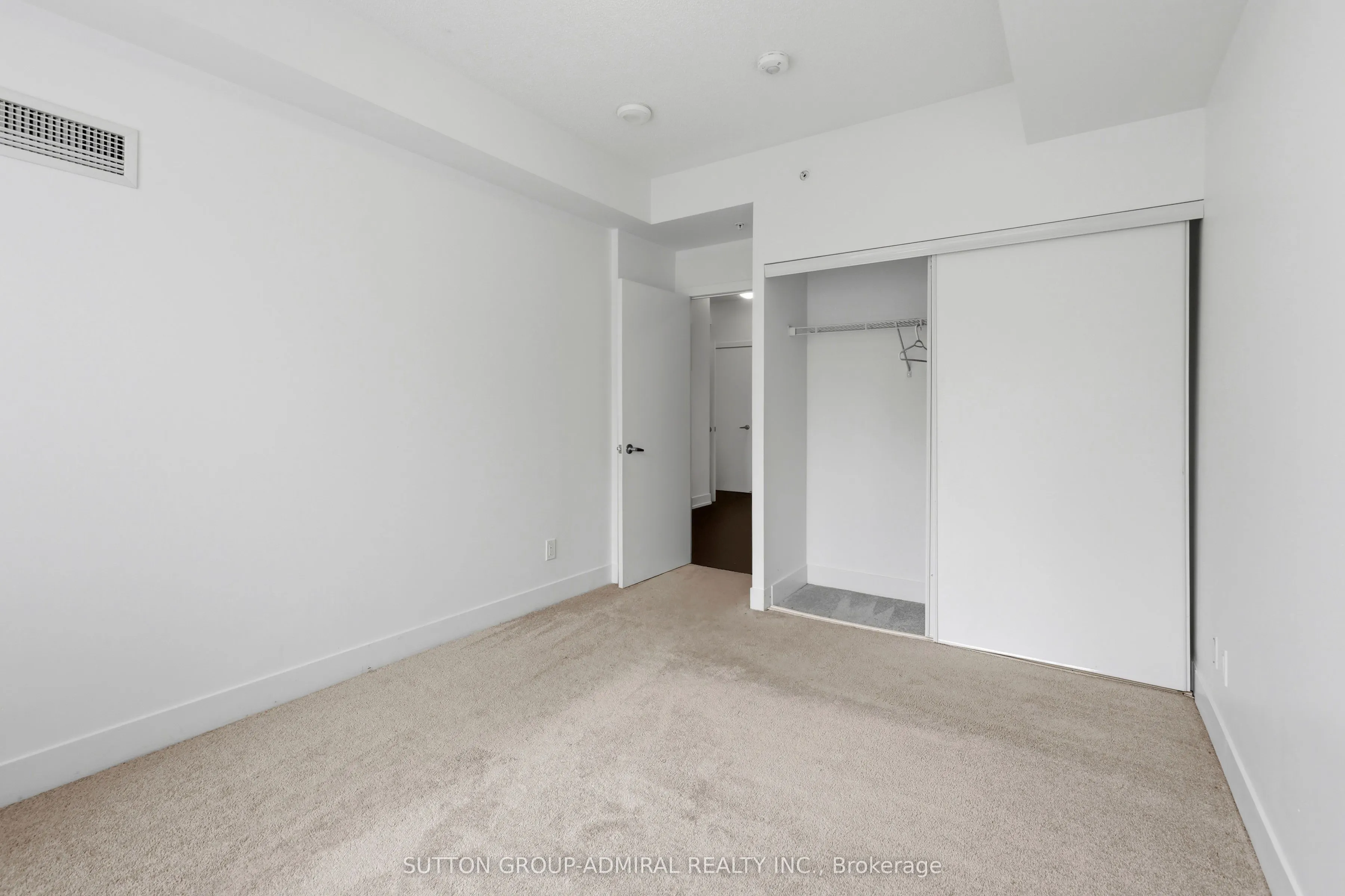 7 Kenaston Gardens #124