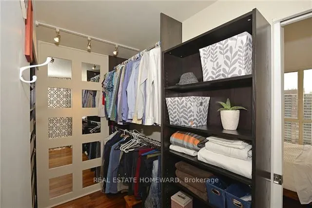 15 Maitland Place #1912