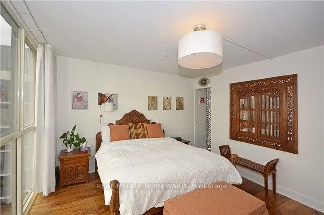 15 Maitland Place #1912