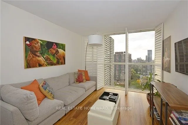15 Maitland Place #1912