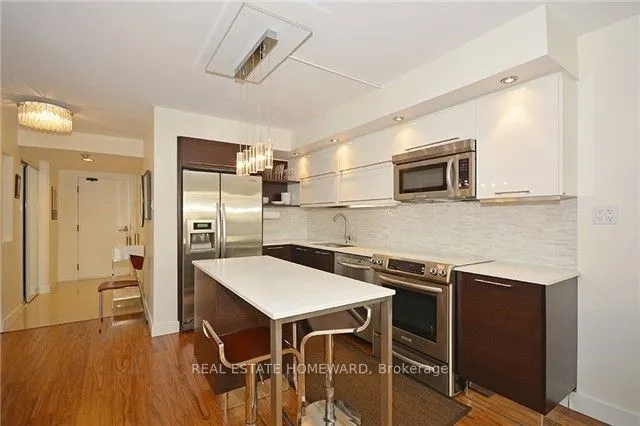 15 Maitland Place #1912
