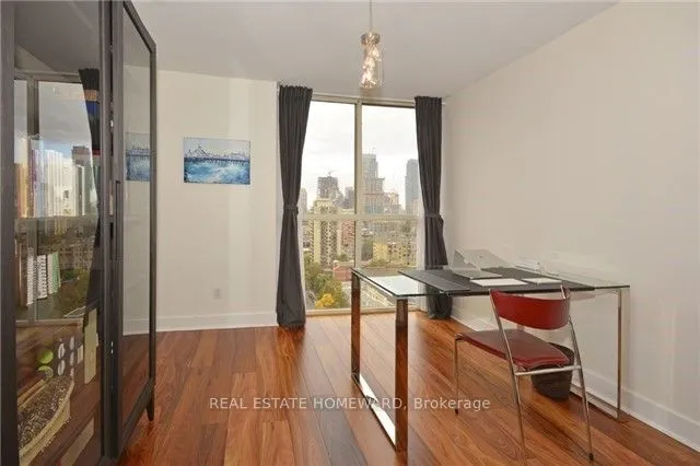 15 Maitland Place #1912