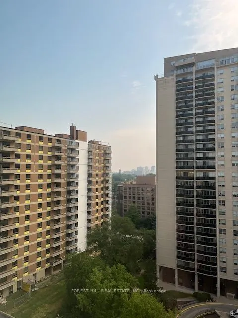 310 Tweedsmuir Avenue #1205