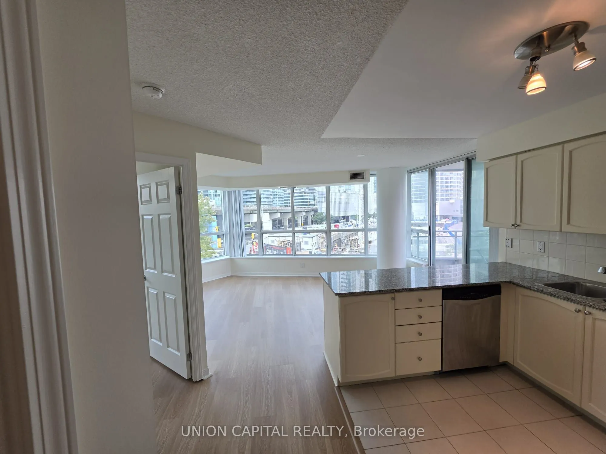 228 Queens Quay W #302
