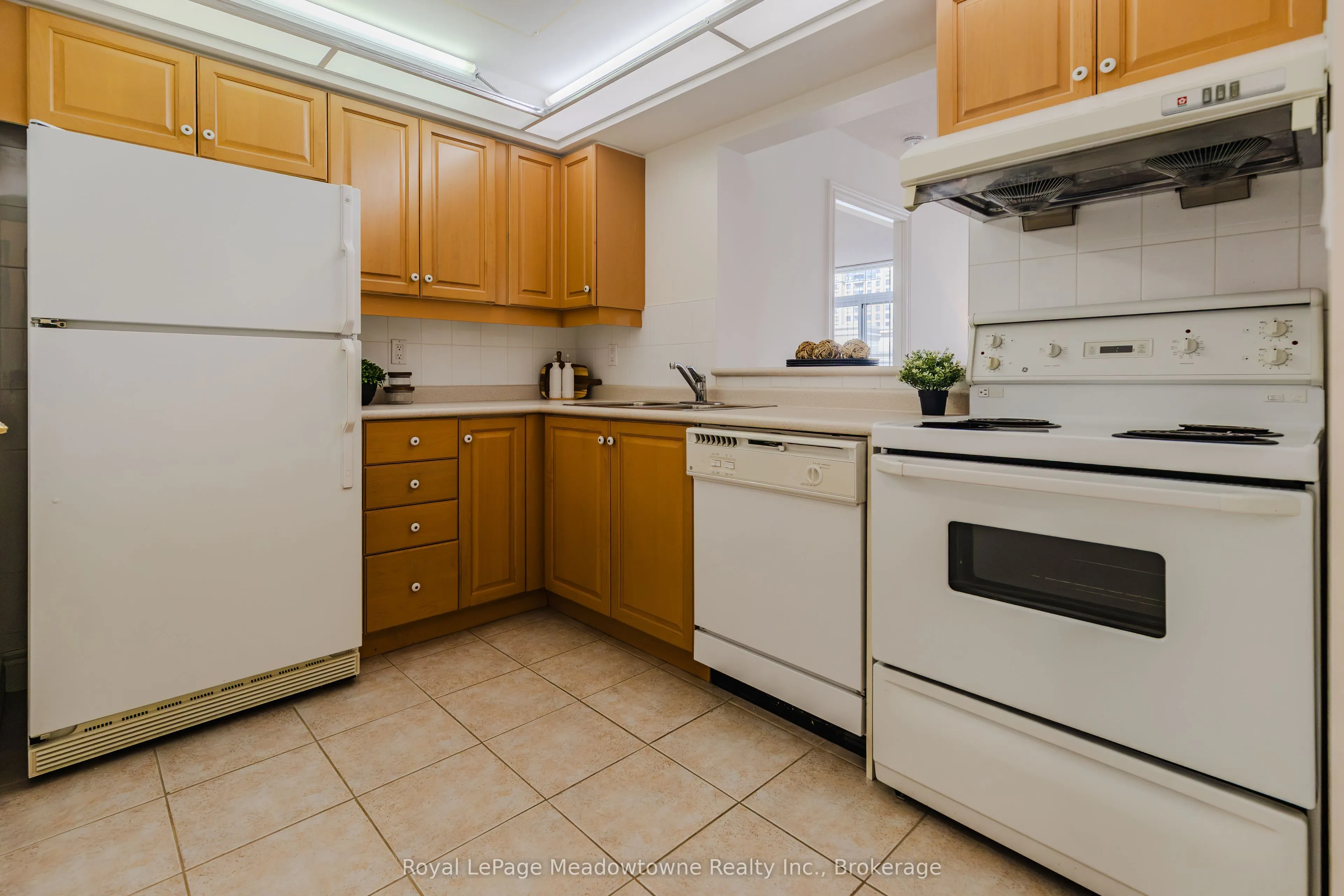 5418 Yonge Street #1016