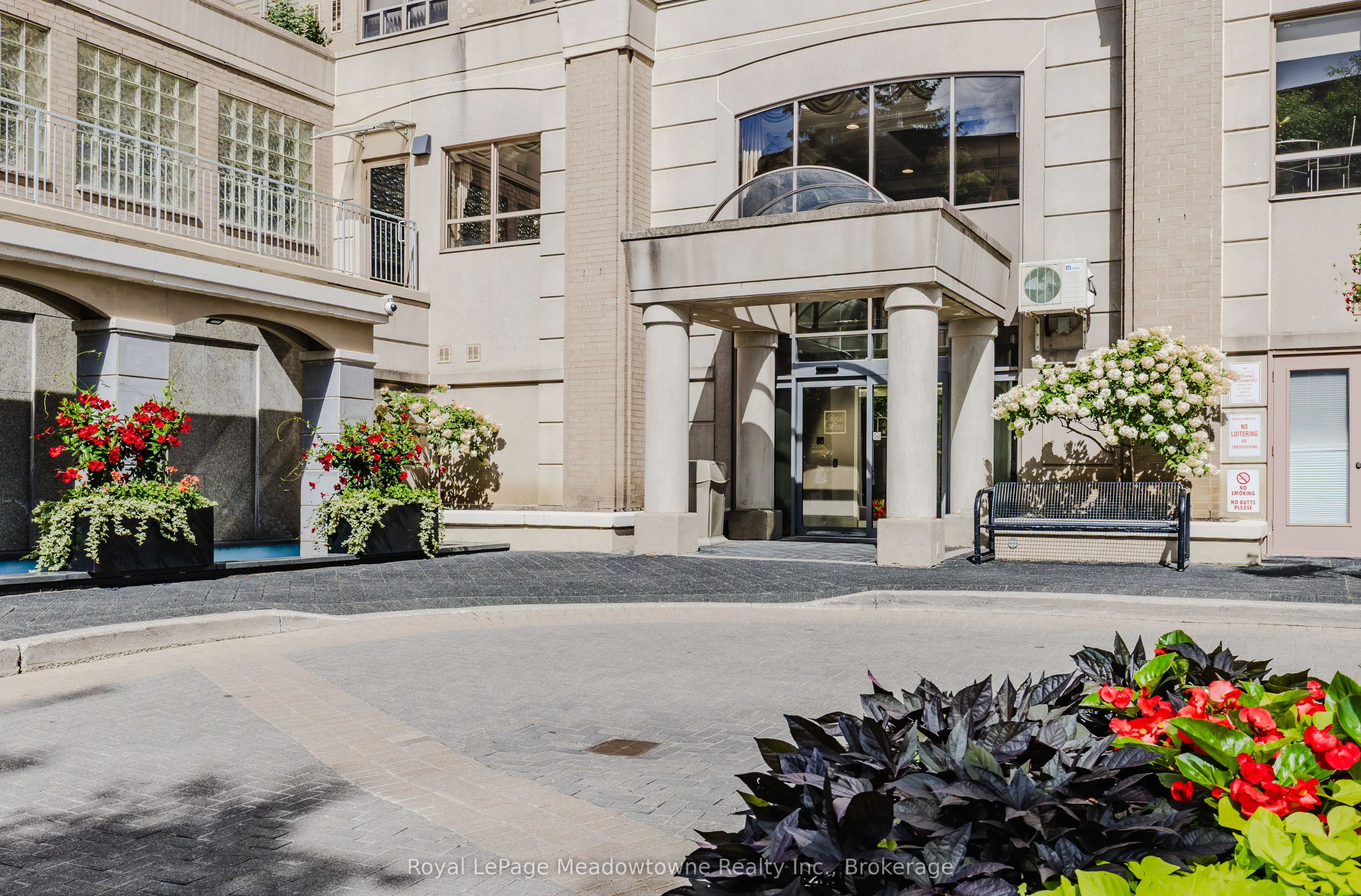 5418 Yonge Street #1016
