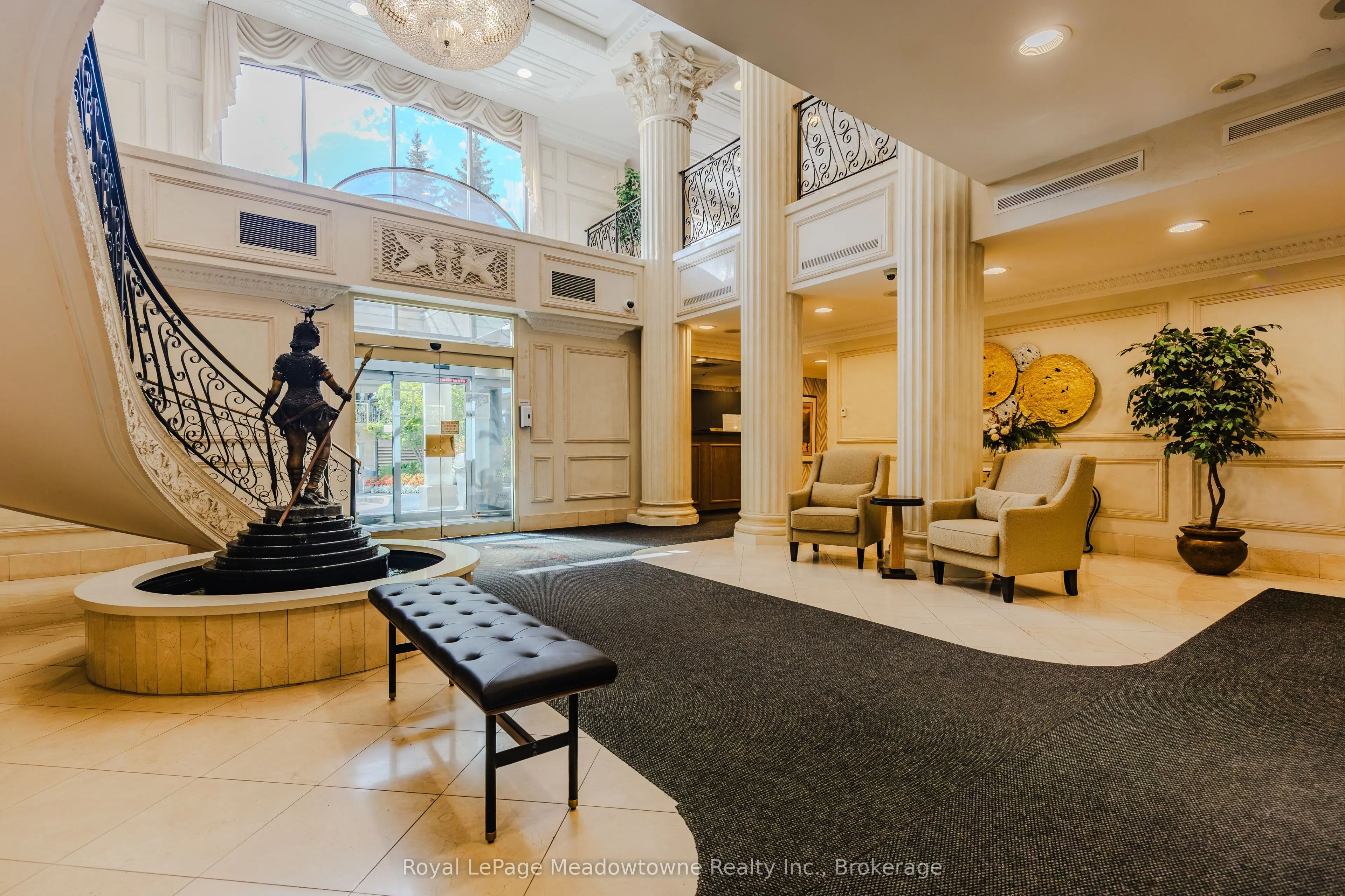 5418 Yonge Street #1016