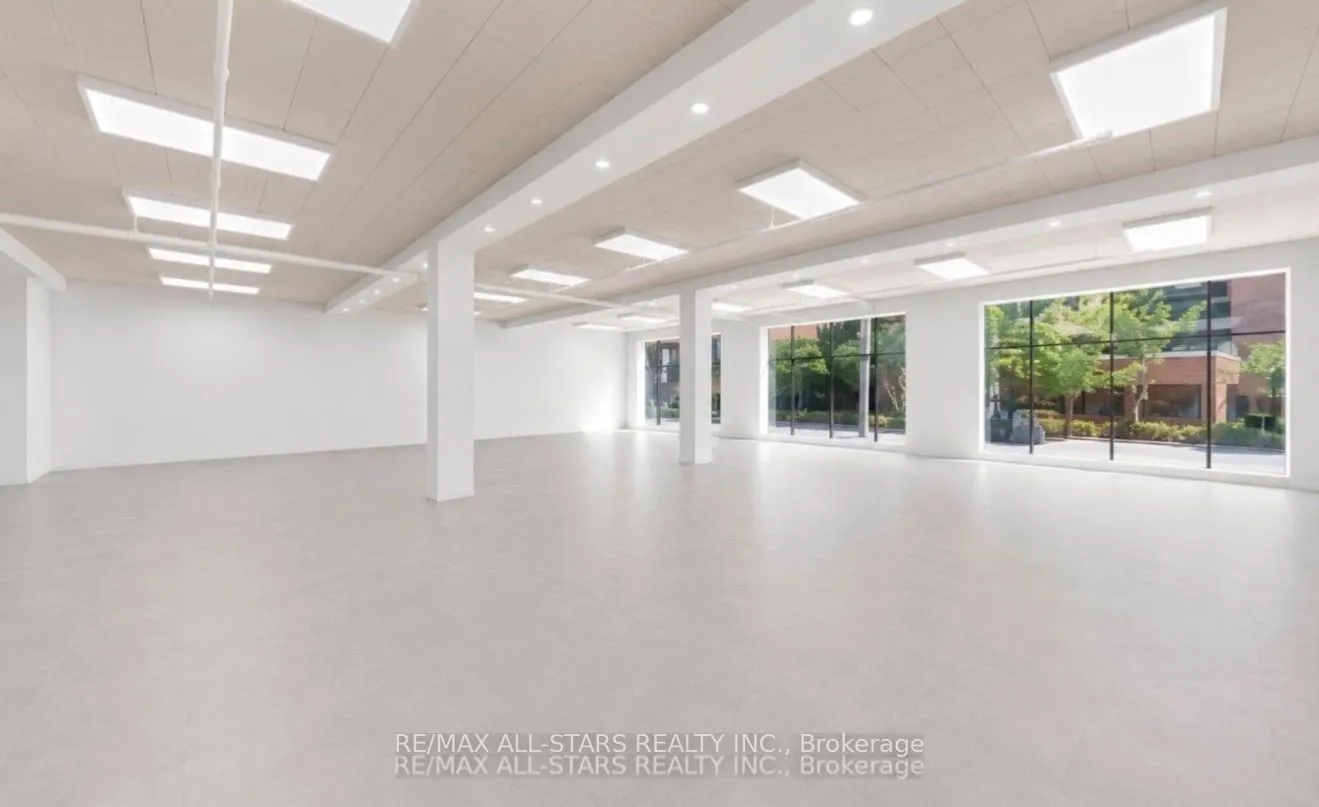 14 McCaul Street #104
