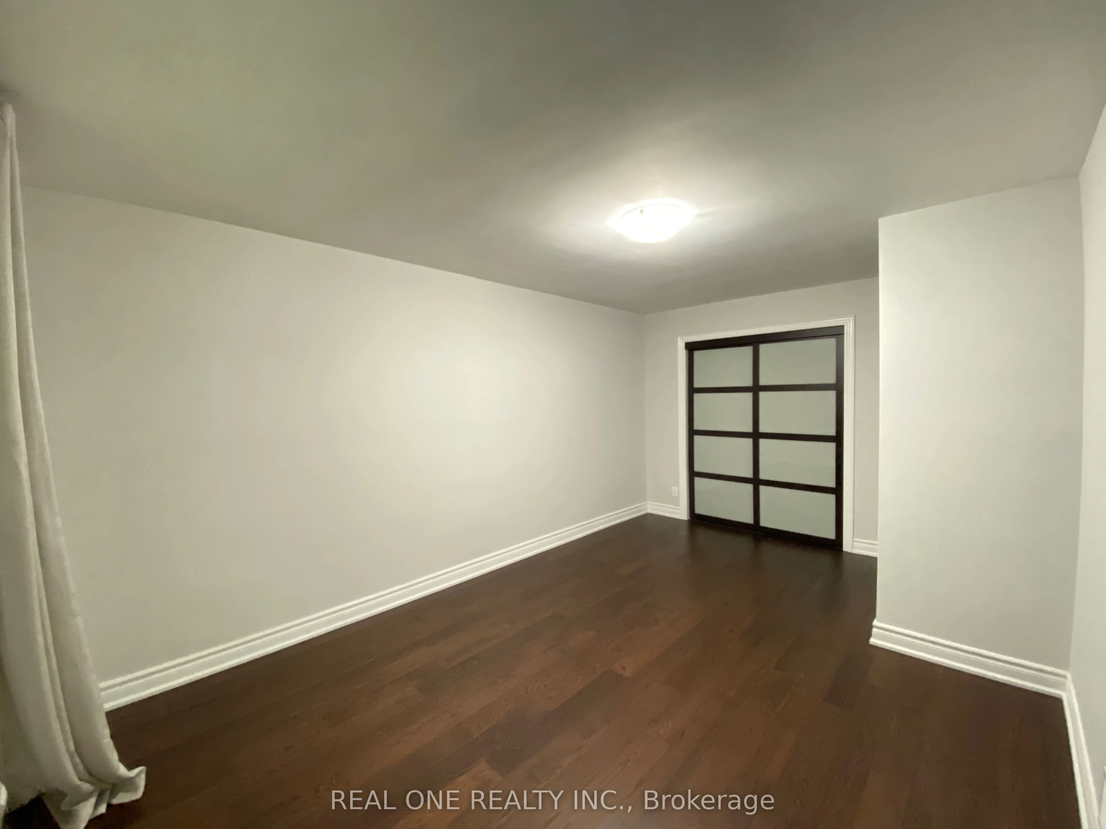 63 Sundial Crescent #2 Bedrooms