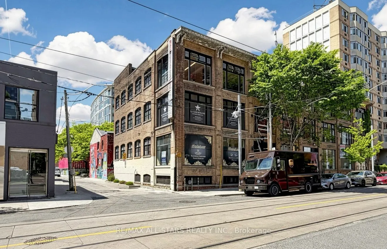 14 McCaul Street #100