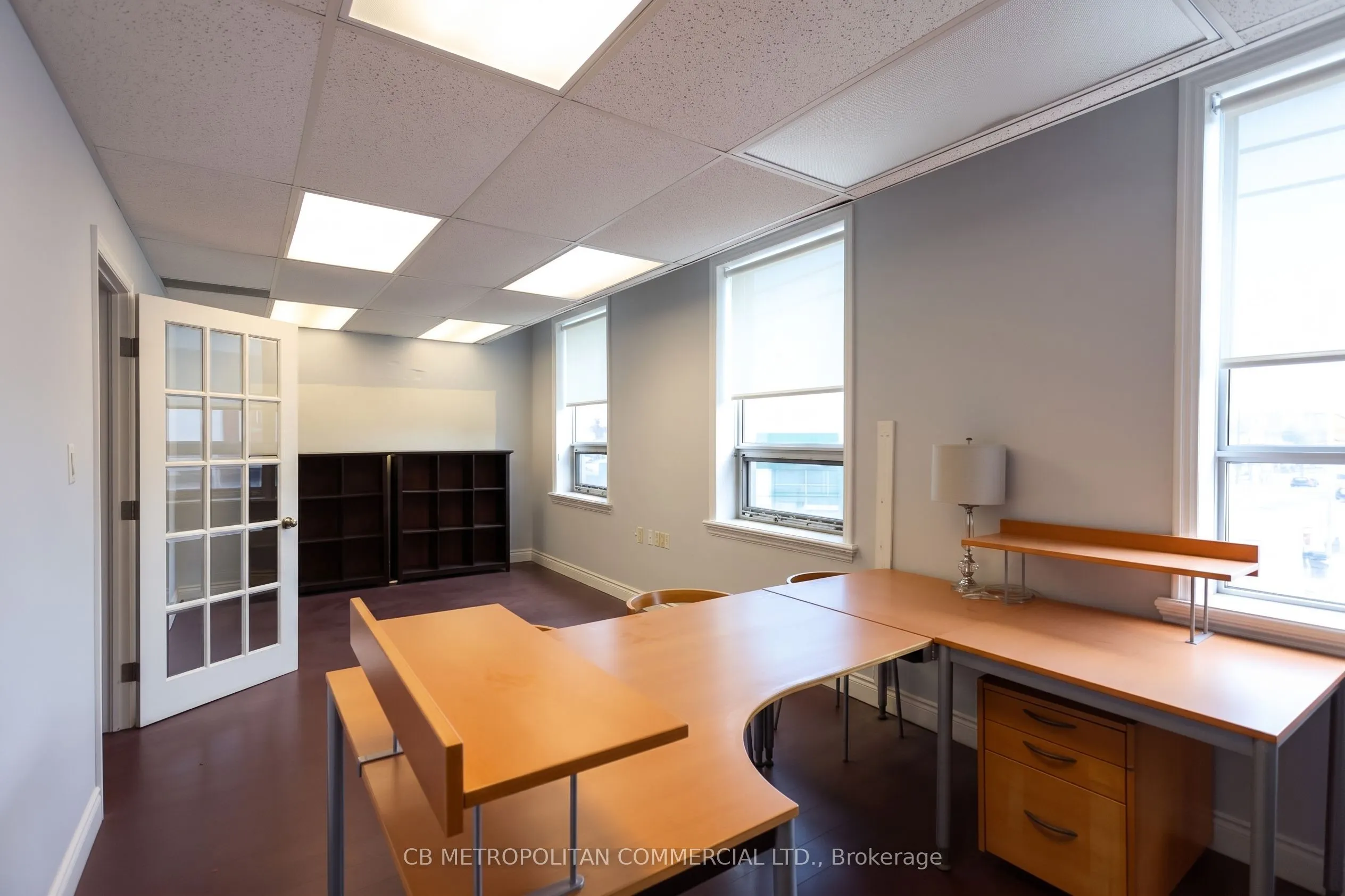876 Eglinton Avenue E